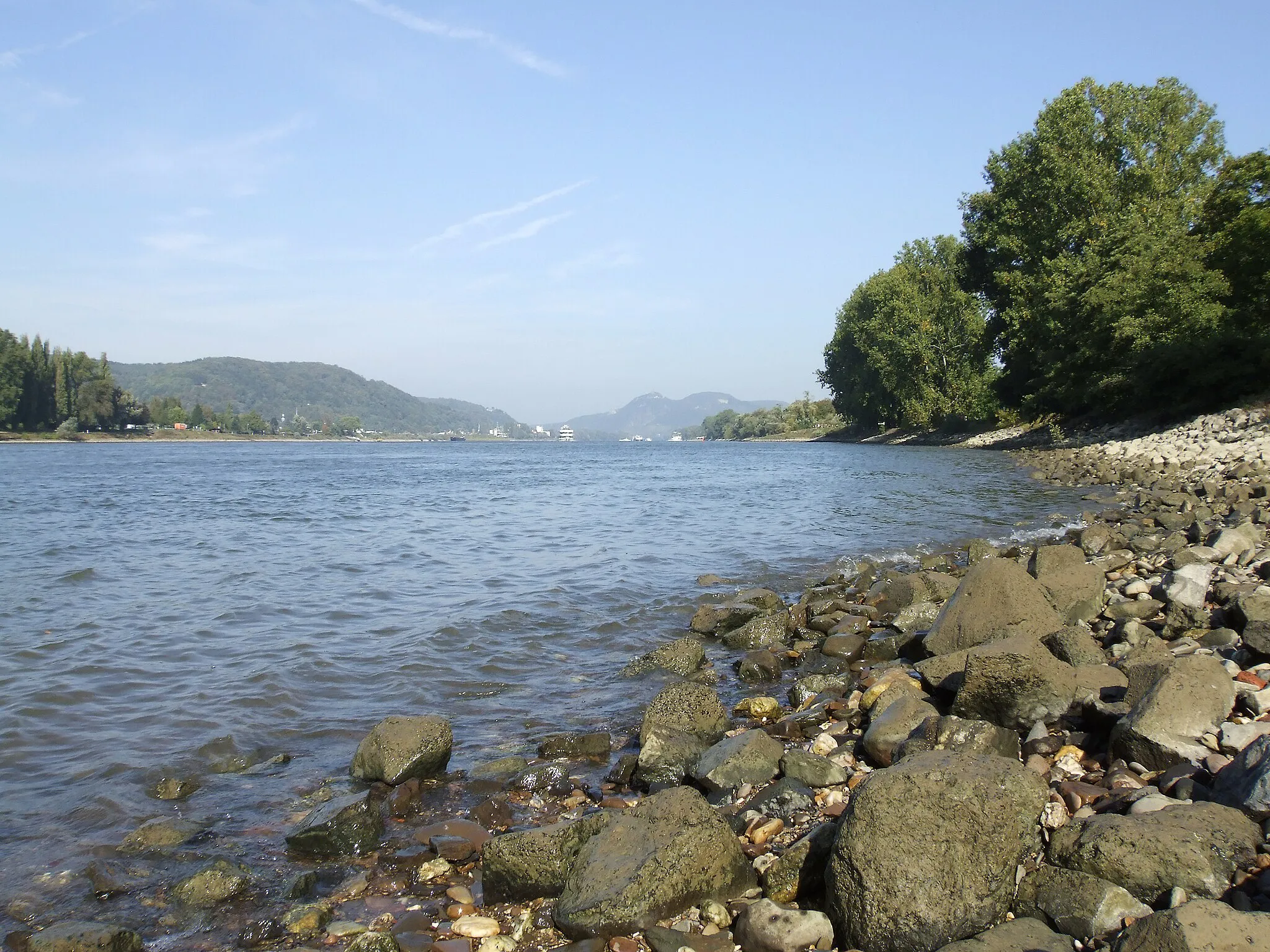 Photo showing: Der Rhein bei Unkel, Rheinland-Pfalz