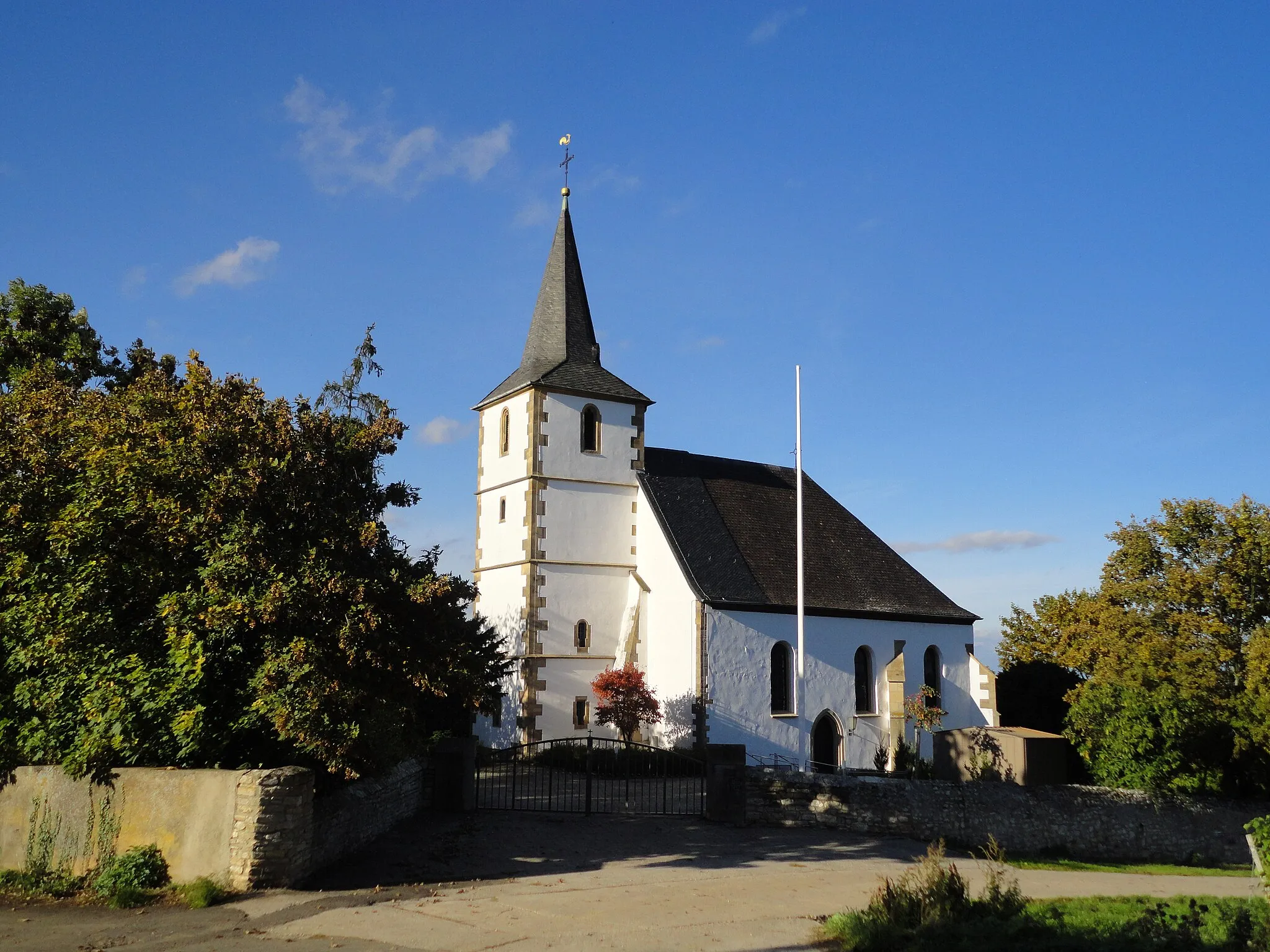 Photo showing: Church in Esselborn, 13th century