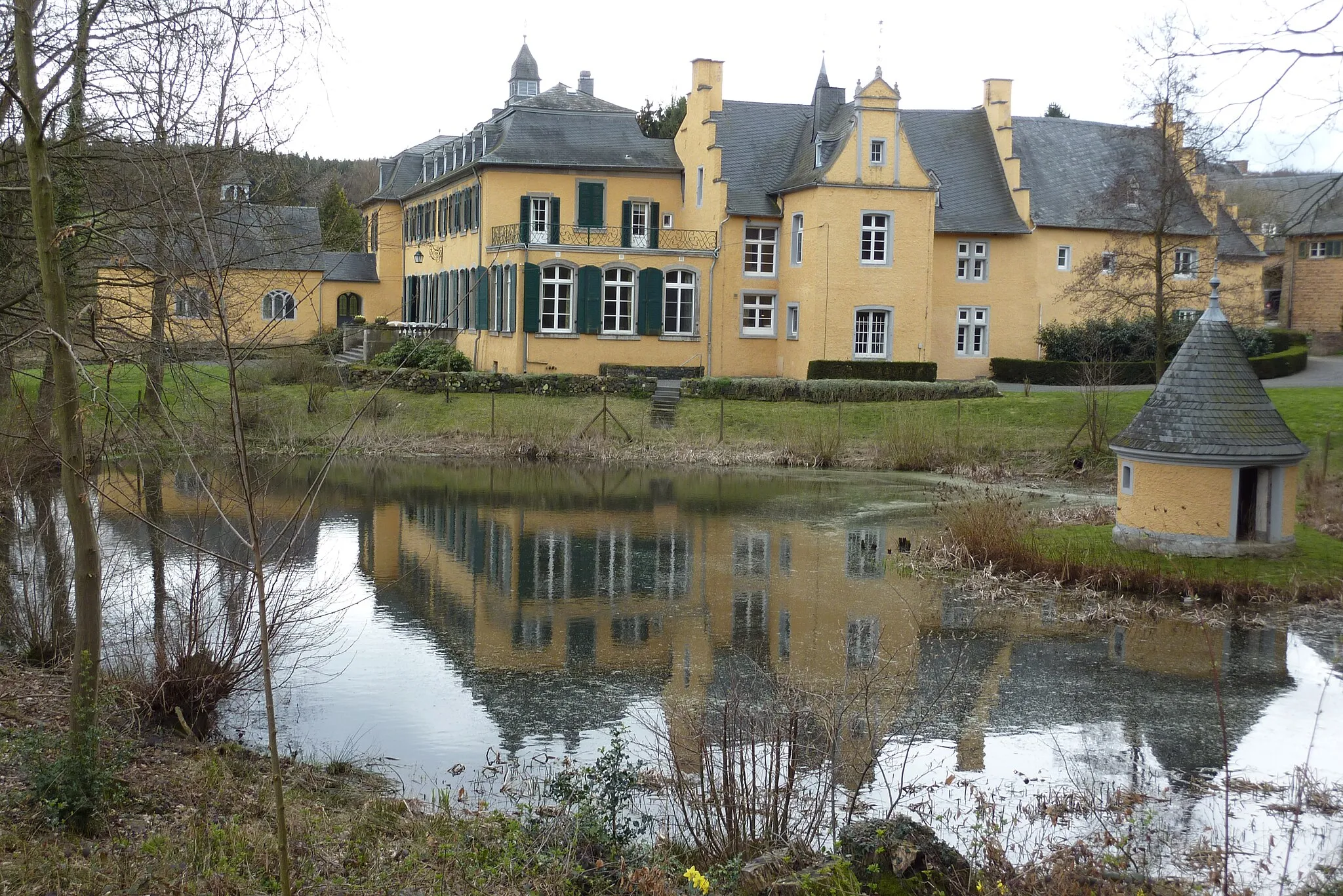 Photo showing: Schloss Vehn in Löhndorf