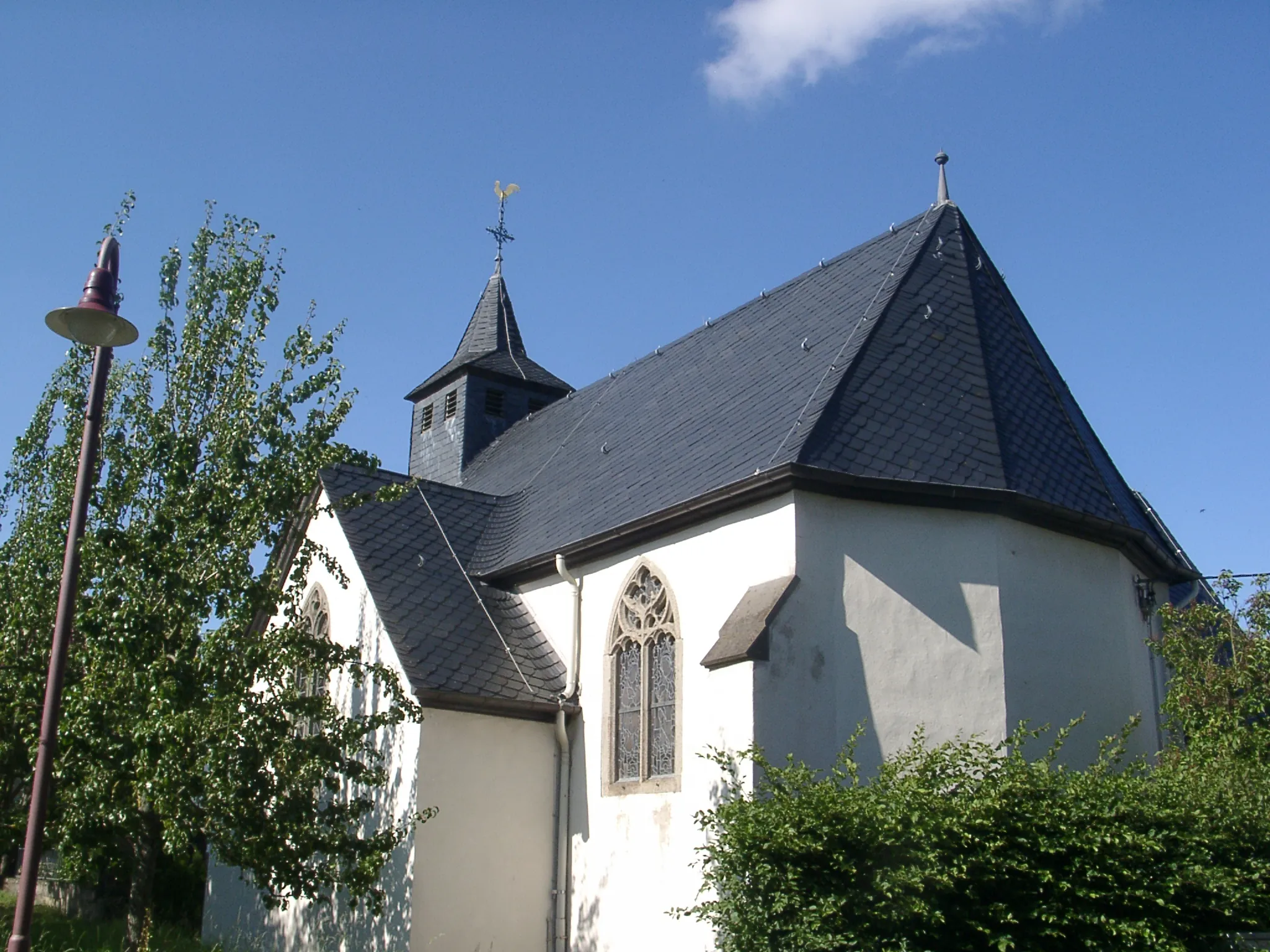 Photo showing: Kirche in Einig (MYK)