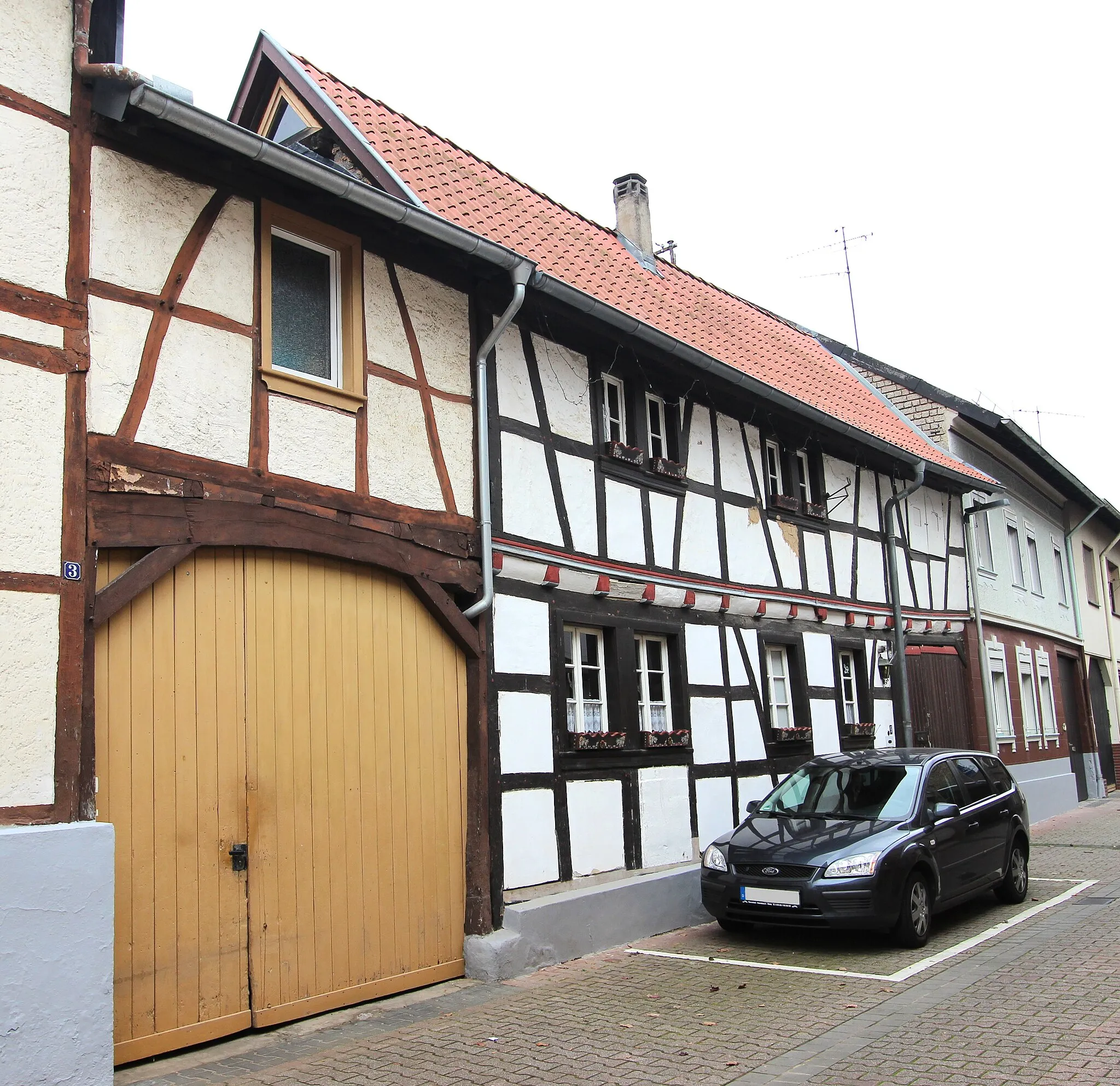 Photo showing: 53501 Bengen; Bogenstraße 5. Fachwerkhaus, 18. oder 19. Jahrhundert. Aufnahme von 2016.