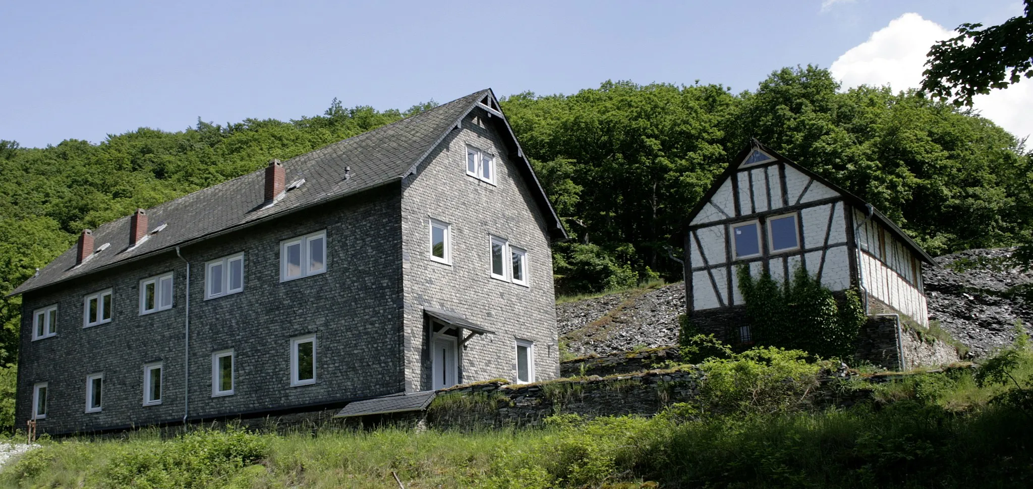 Photo showing: Schiefergewerkschaftshaus in Langhecke, Deutschland