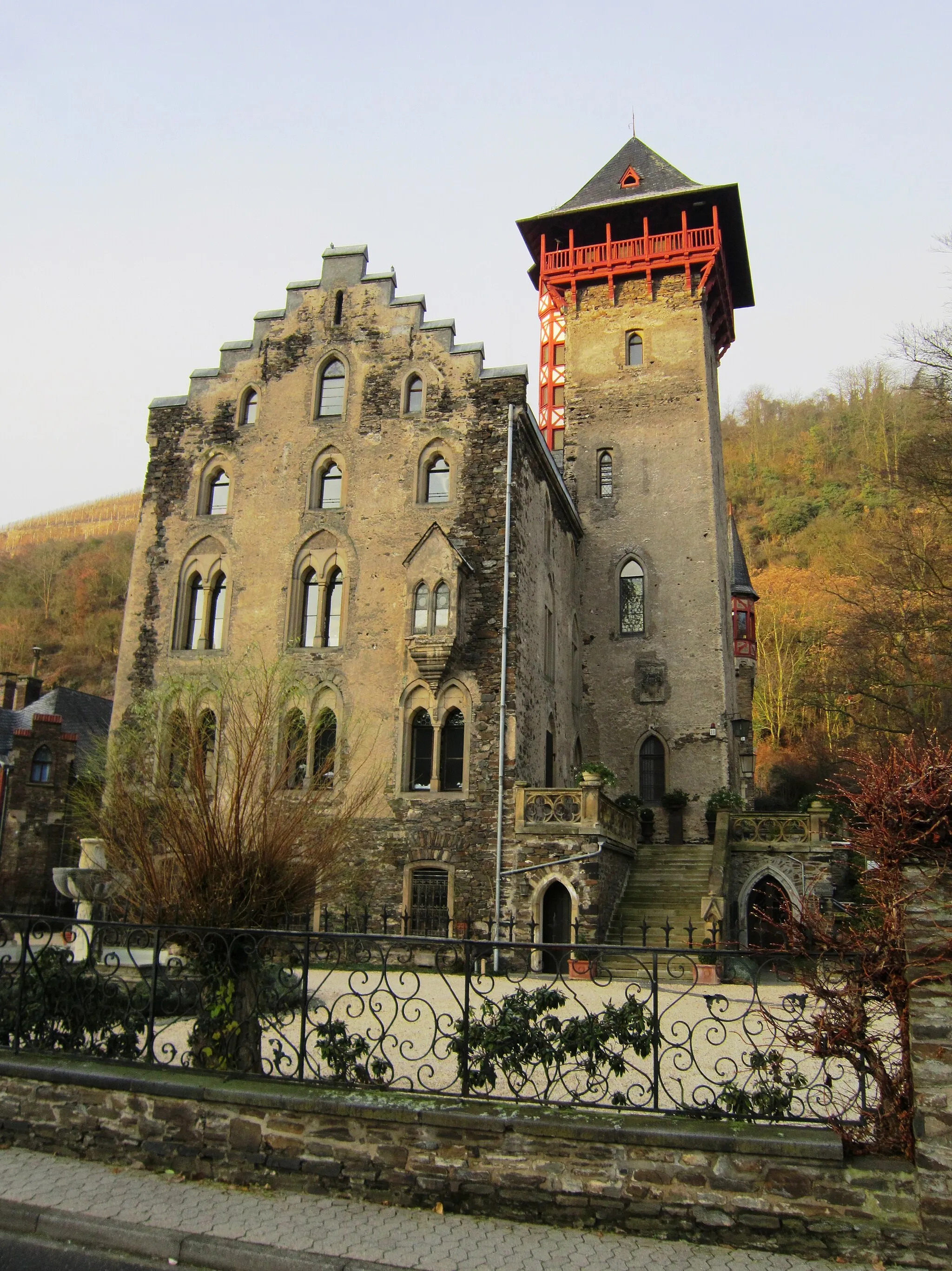 Photo showing: Schloss Liebig - Niederburg