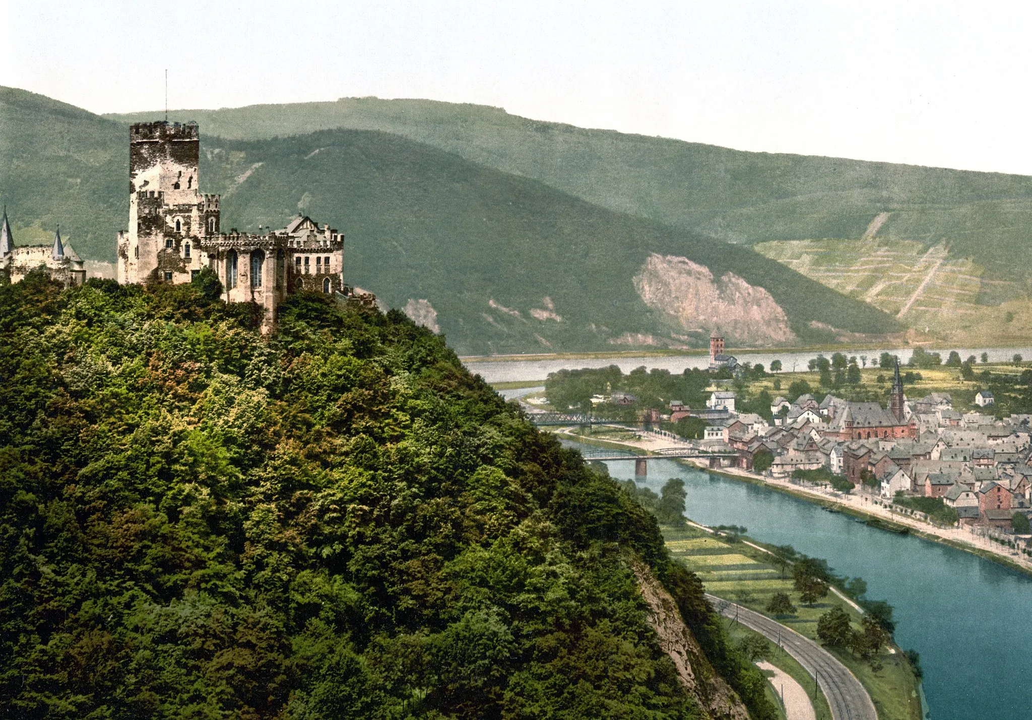 Photo showing: Burg Lahneck