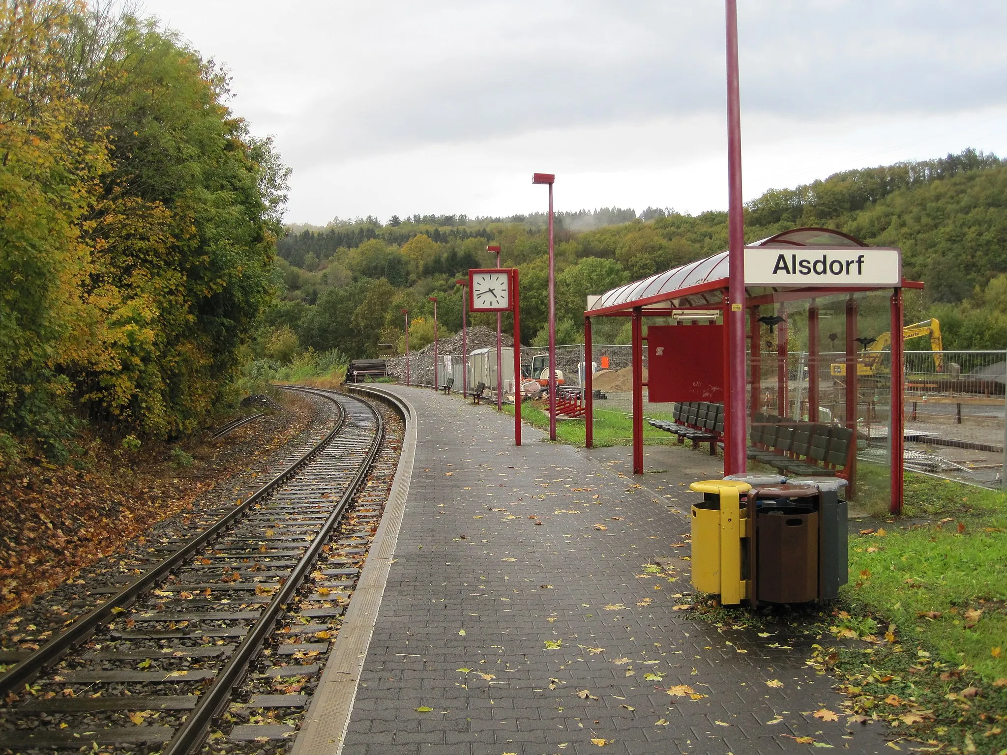 Photo showing: Train station, Alsdorf, Germany