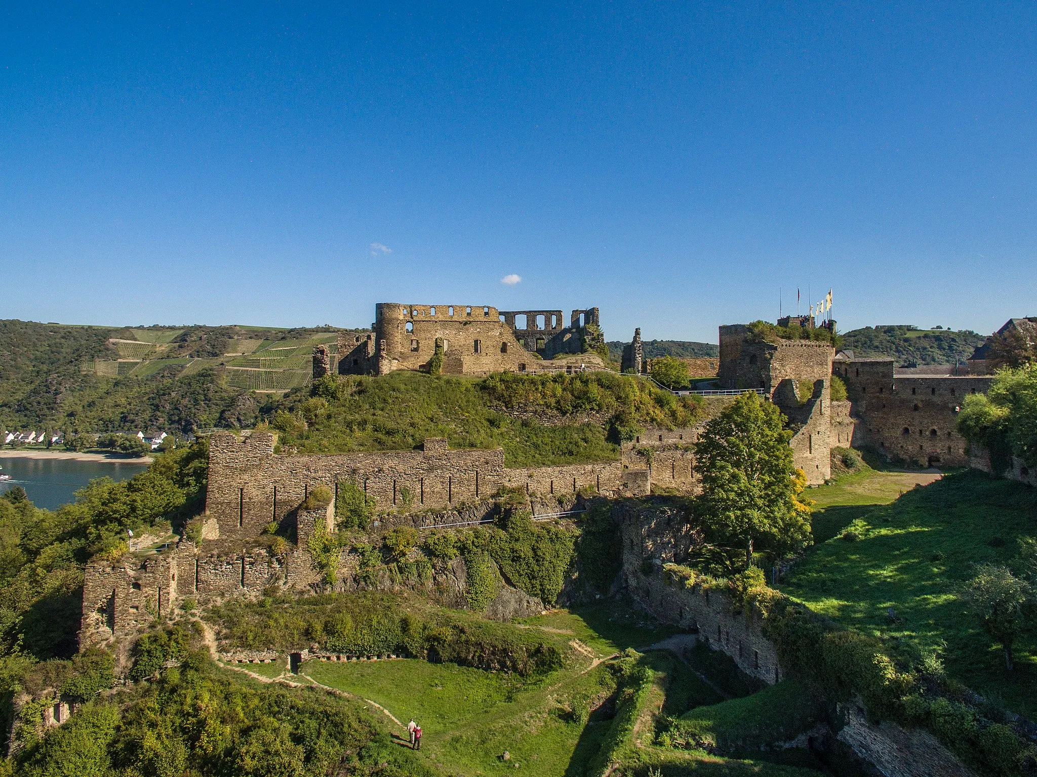 Photo showing: Luftaufnahme der Burg Rheinfels in St. Goar