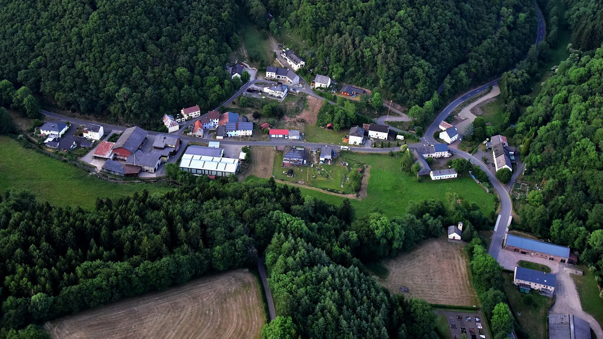 Photo showing: Niederraden, Luftaufnahme (2017)