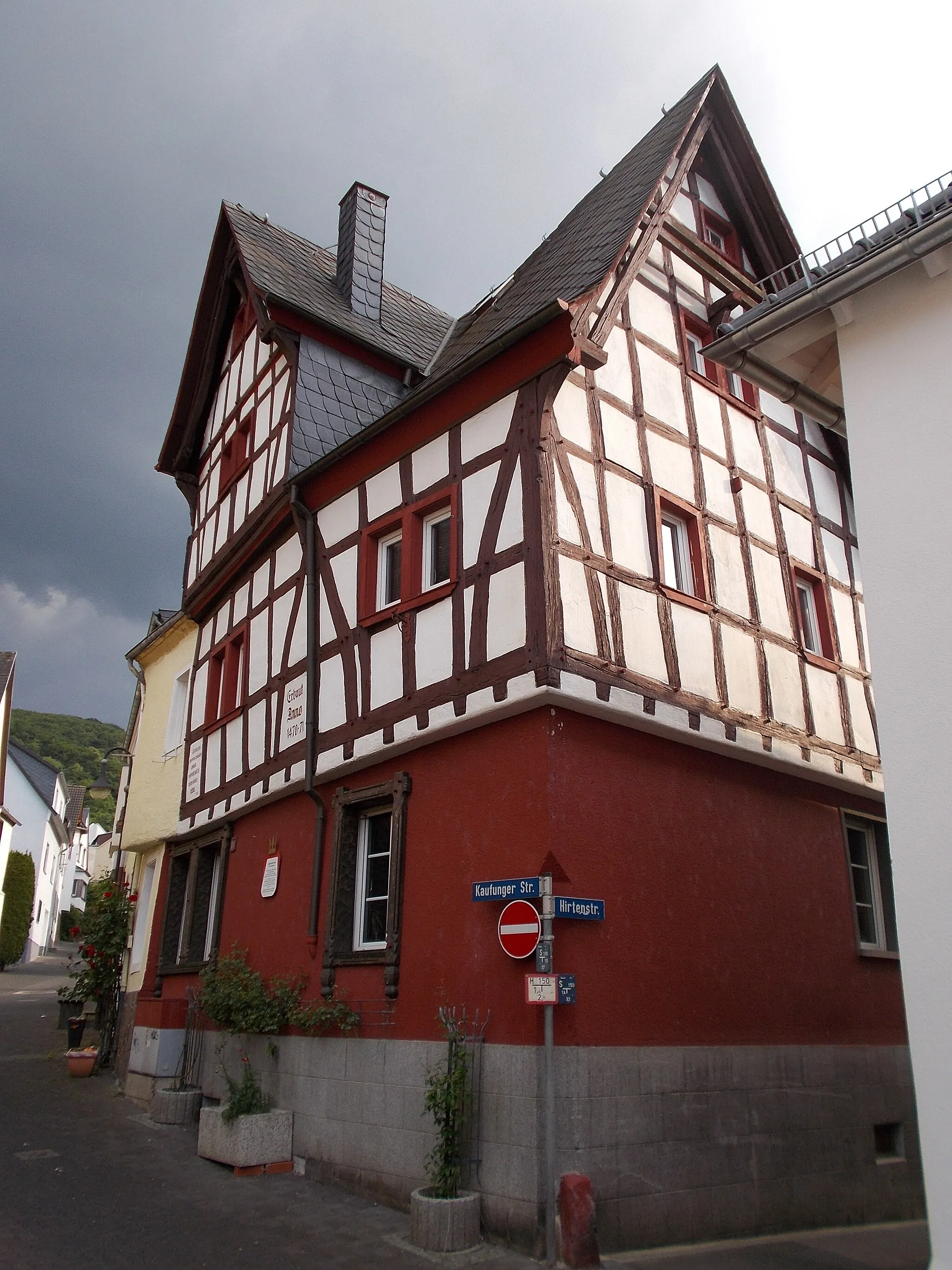 Photo showing: Fachwerkhaus, teilweise massiv, Ständerbau, 1470 und 1750