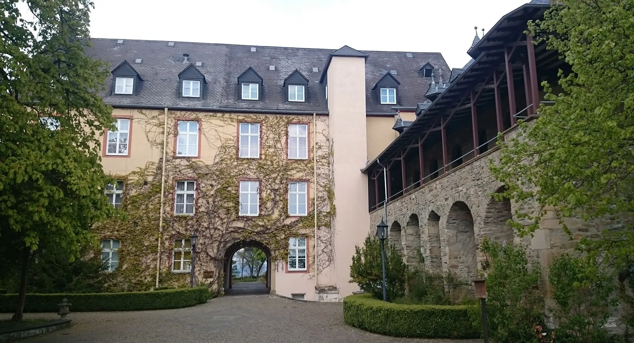 Photo showing: Schloss Dhaun