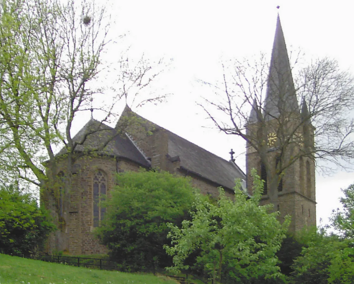 Photo showing: Katholische Kirche St. Mariä Heimsuchung Holpe, Nordrhein-Westfalen, Deutschland