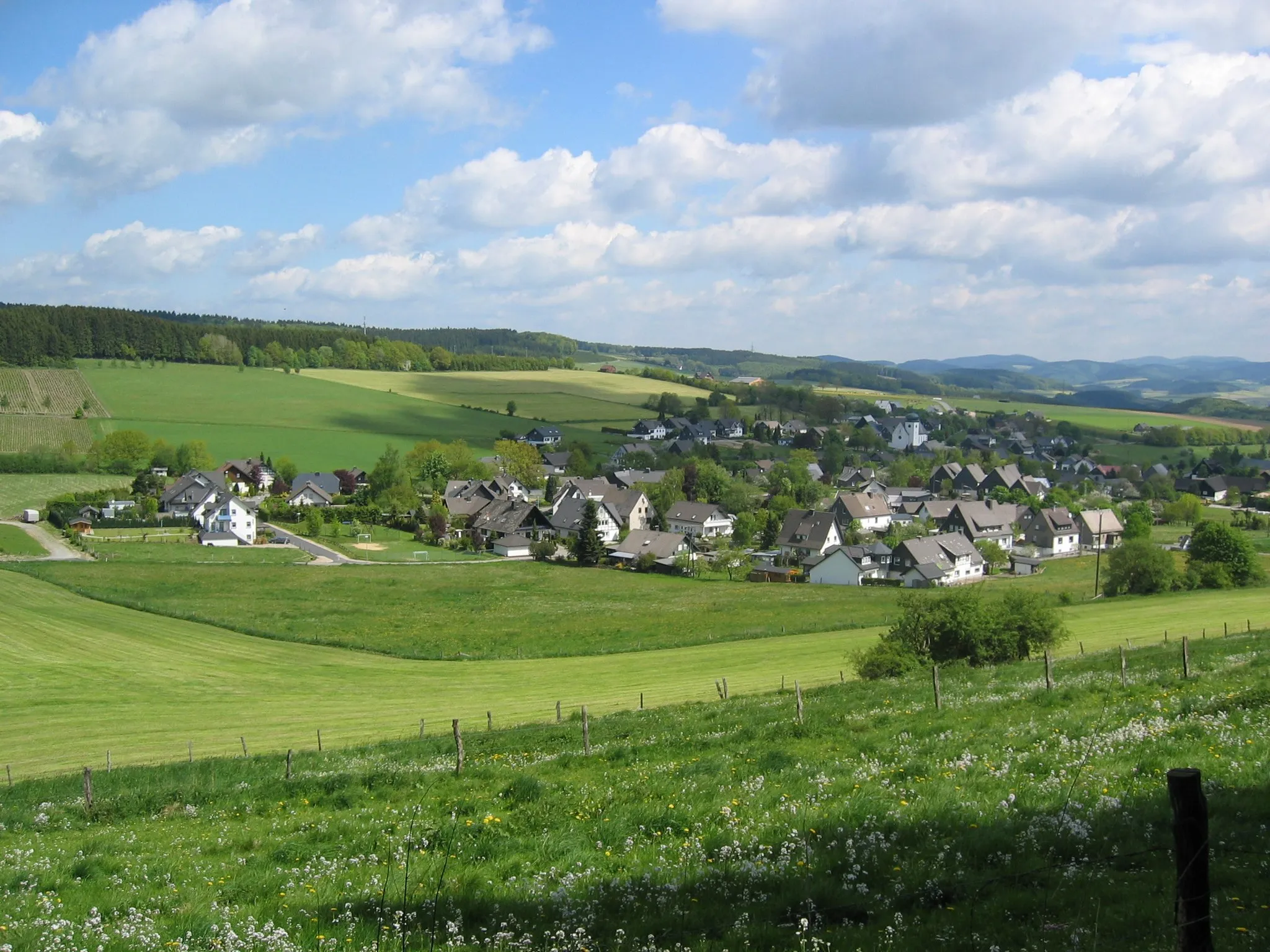 Photo showing: Ortsbild Bracht aus Richtung Süd-West