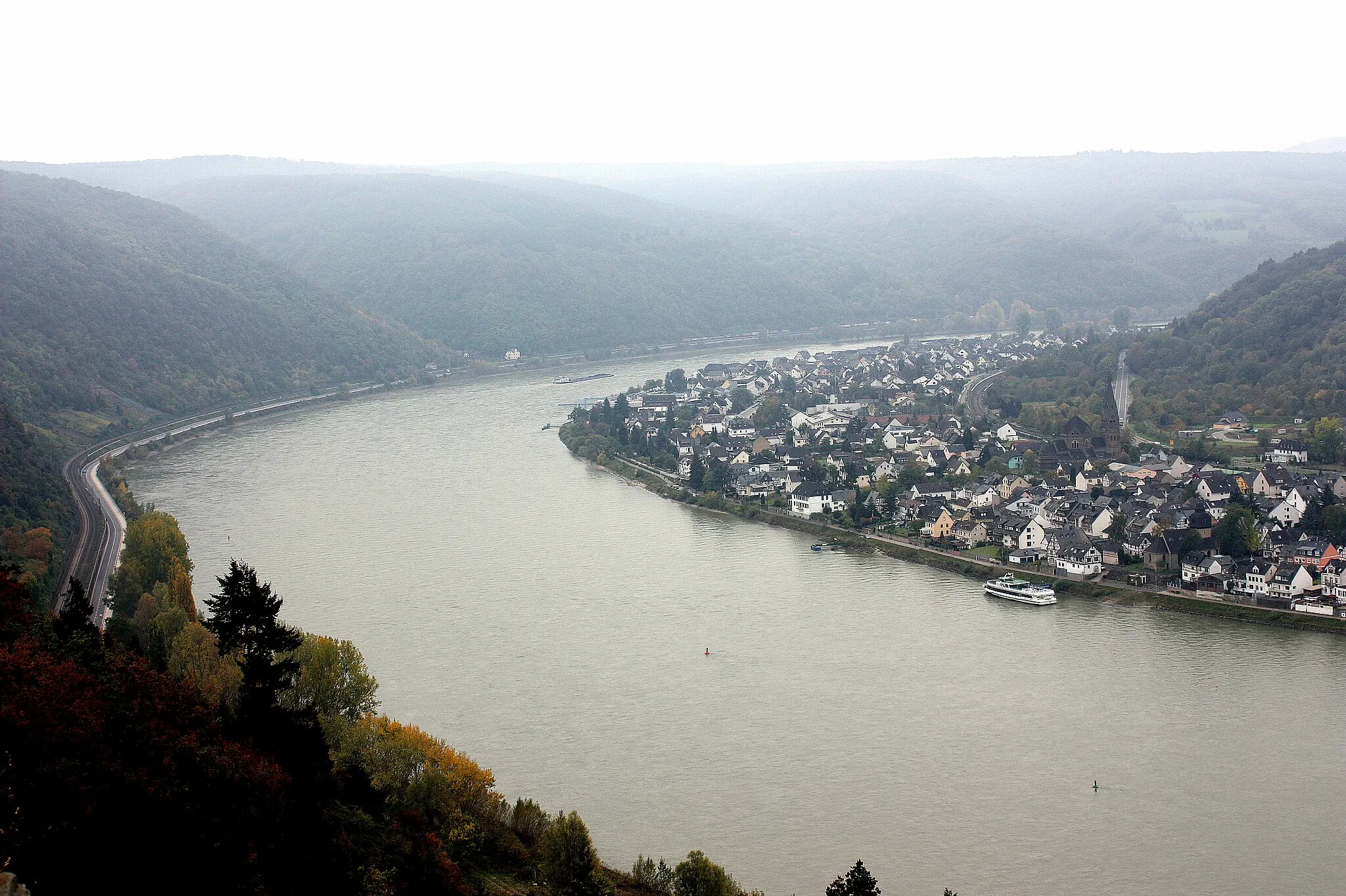 Photo showing: Braubach, view from Marksburg to Spay