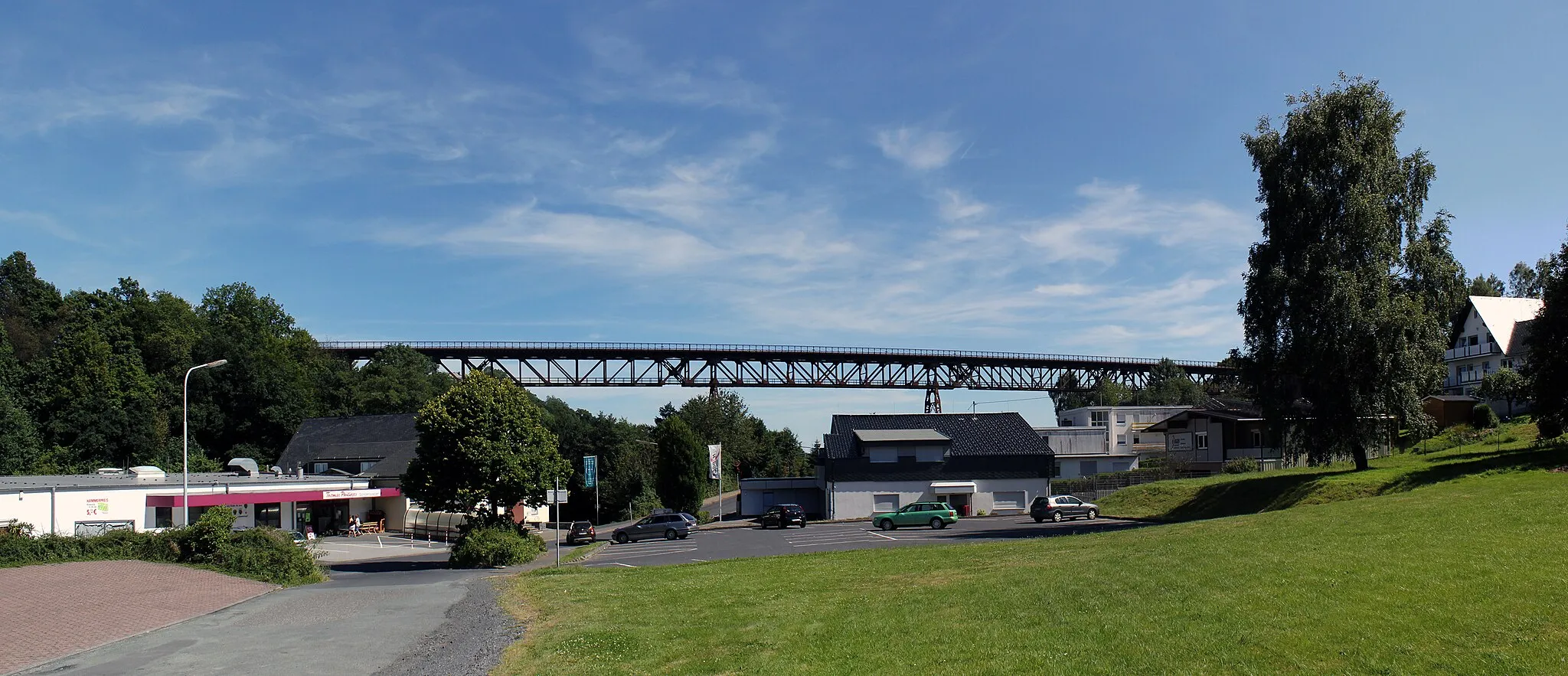 Photo showing: Das Stahlträgerviadukt der Hülsbachtalbrücke in Westerburg, Westerwald
