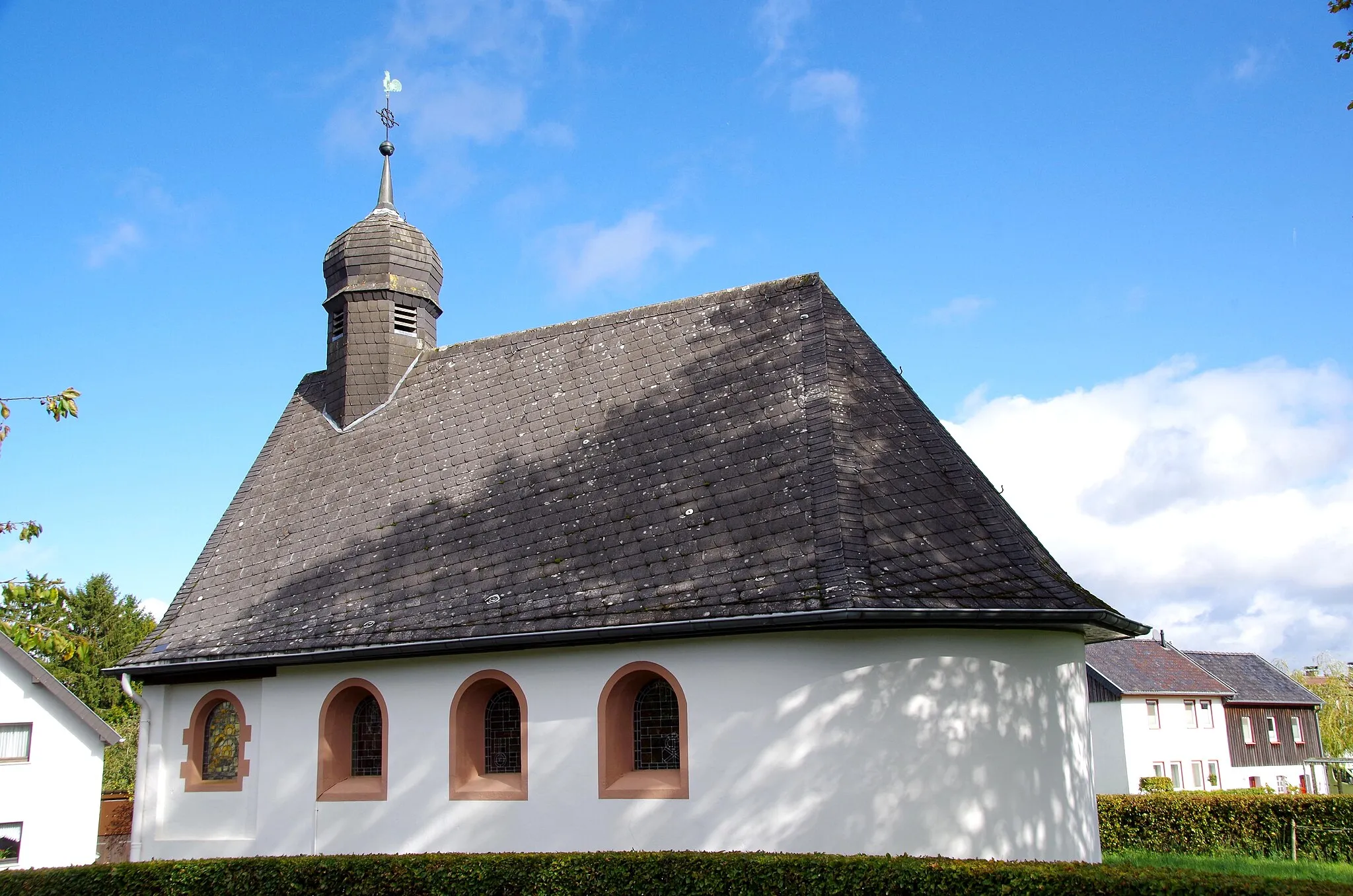 Photo showing: Maria-Hilf-Kapelle Kerperscheid, Westansicht