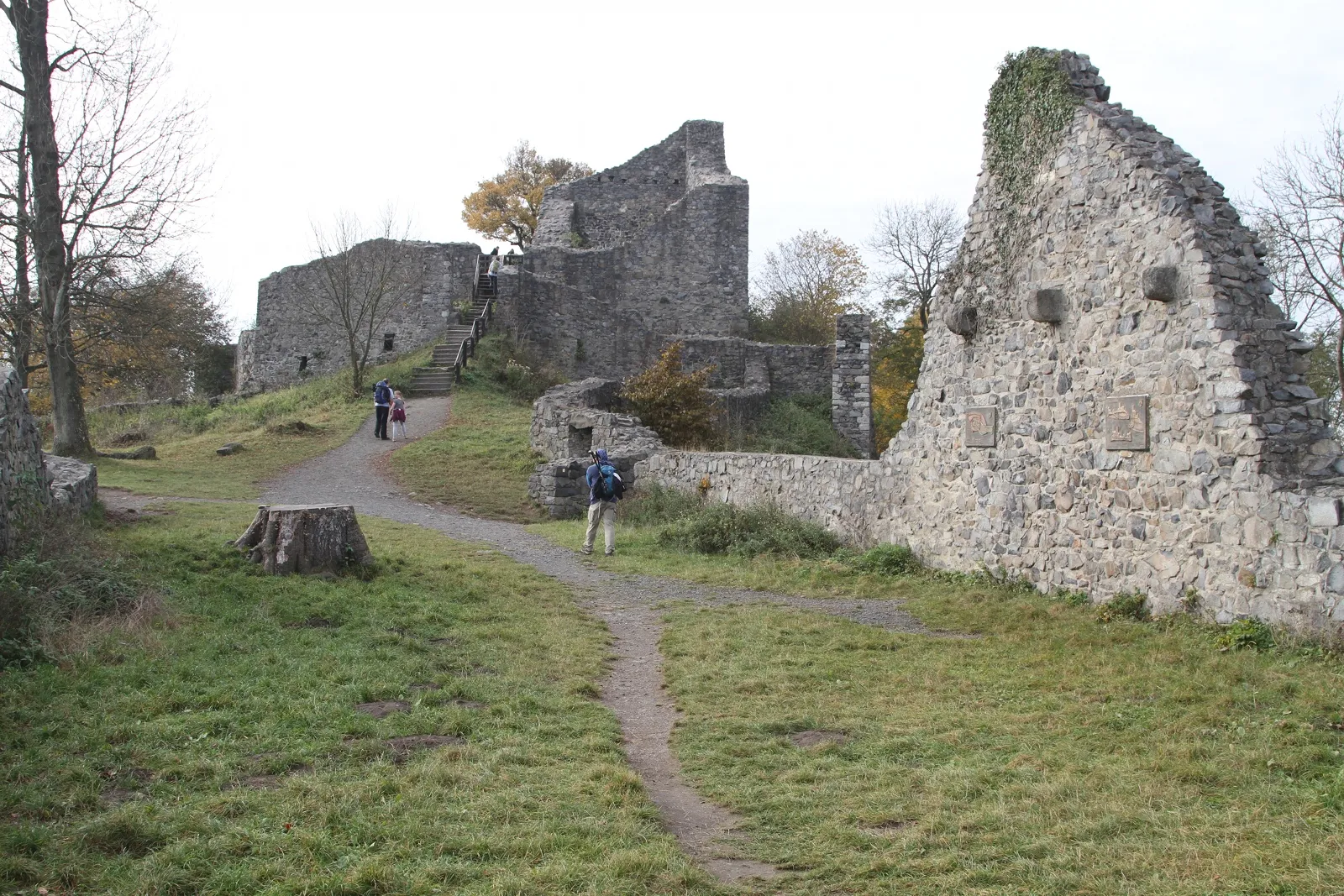 Photo showing: Ruine der Löwenburg im Siebengebirge