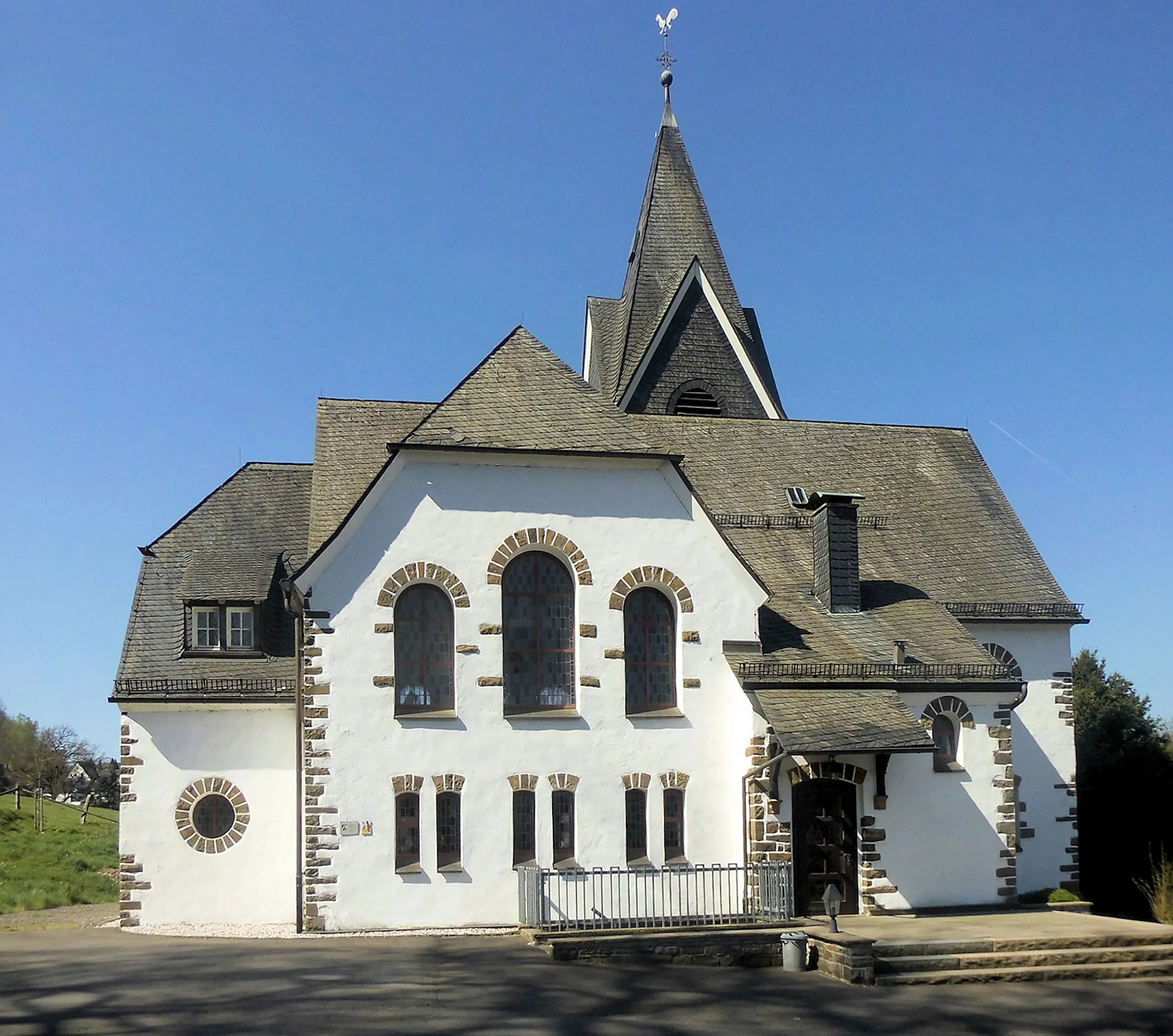 Photo showing: Evangelische Kirche in Volkenrath, Oberbergischer Kreis, Nordrhein-Westfalen, Deutschland