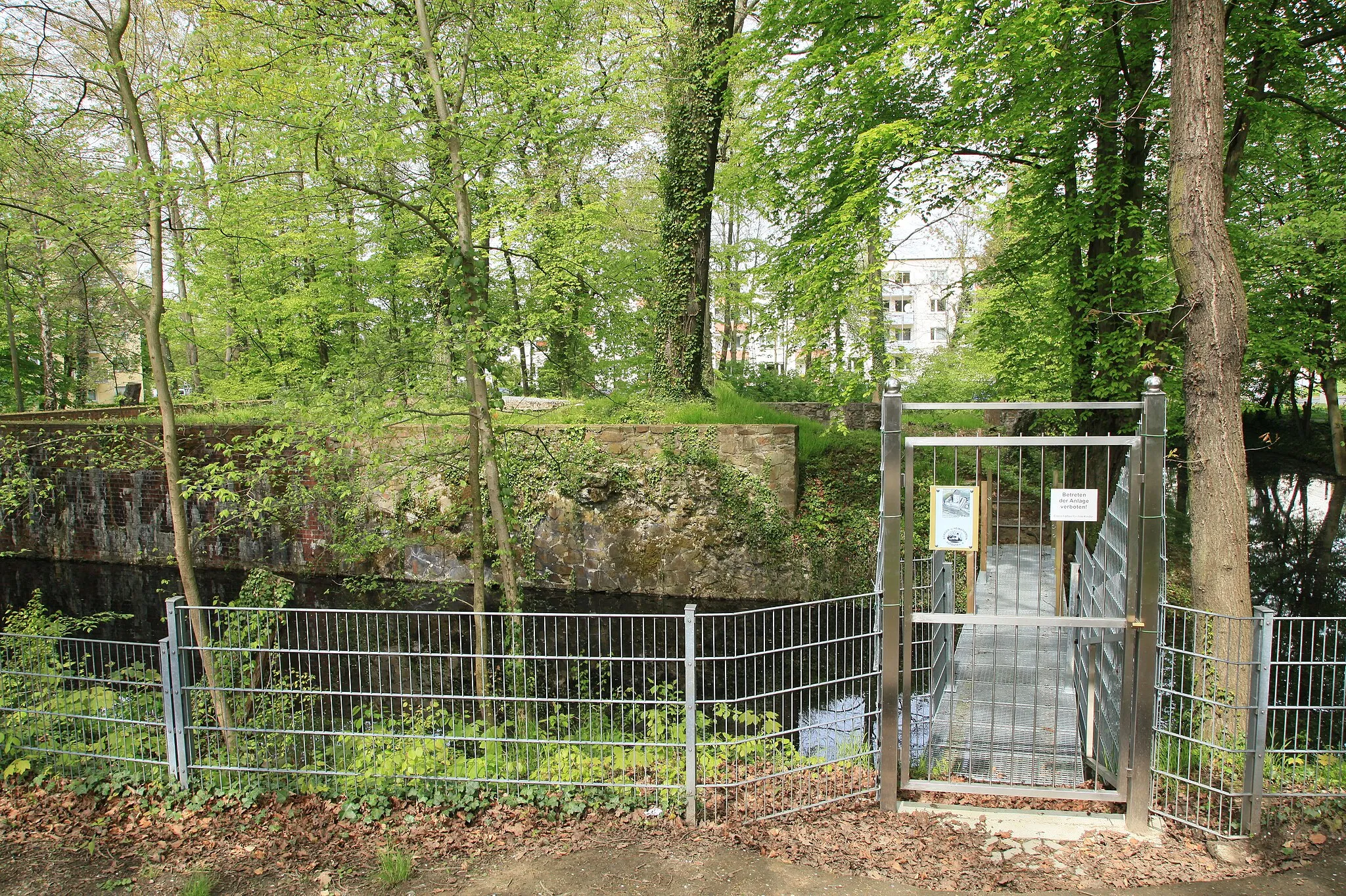 Photo showing: Motte Kippekausen, Burgplatz in Refrath, Bergisch Gladbach