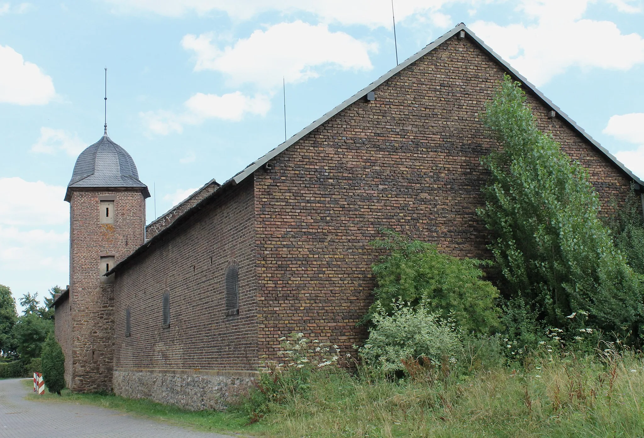 Photo showing: Burg Schweinheim