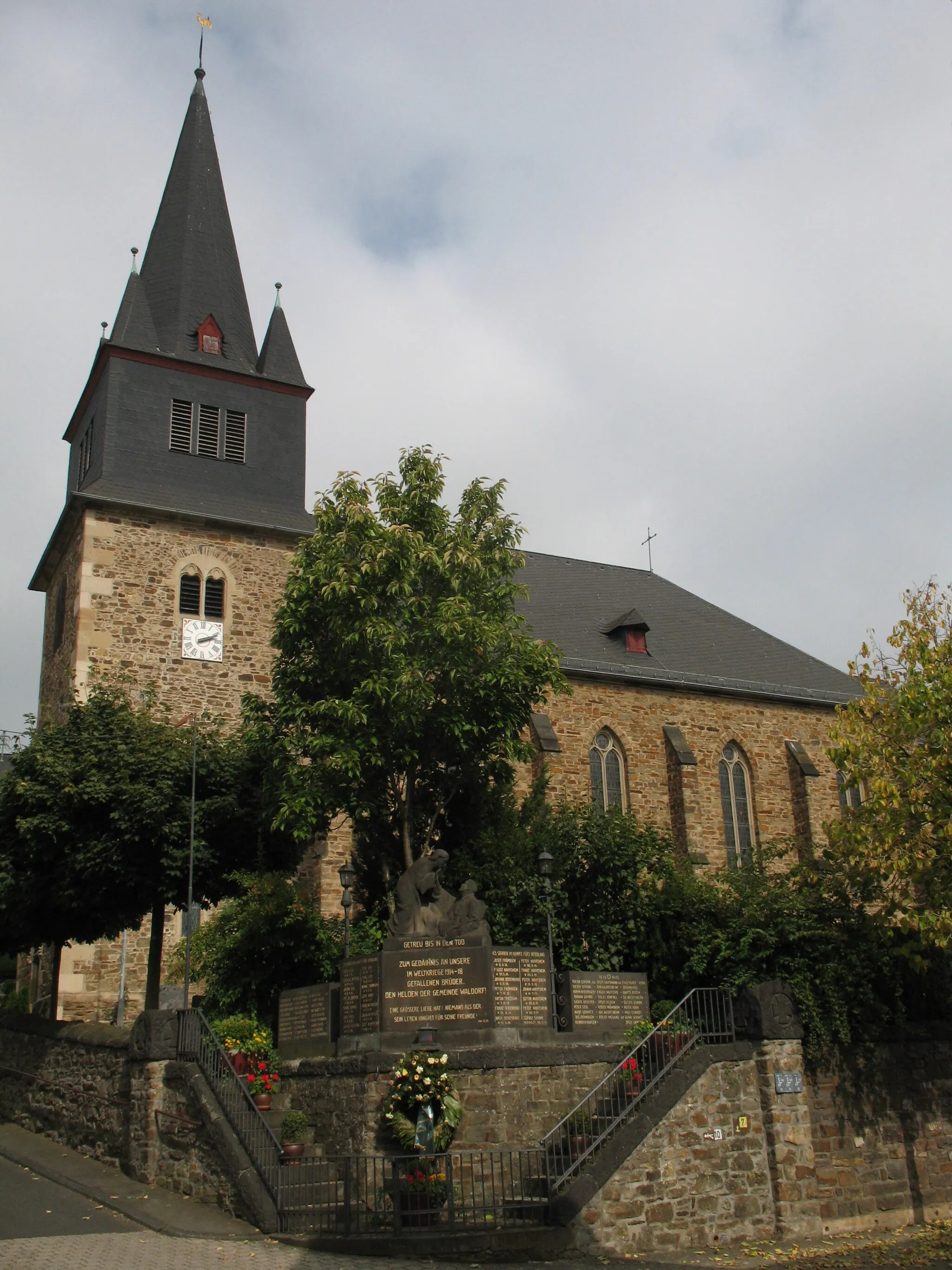 Photo showing: Church in Waldorf in Rhineland-Palatinate, Germany