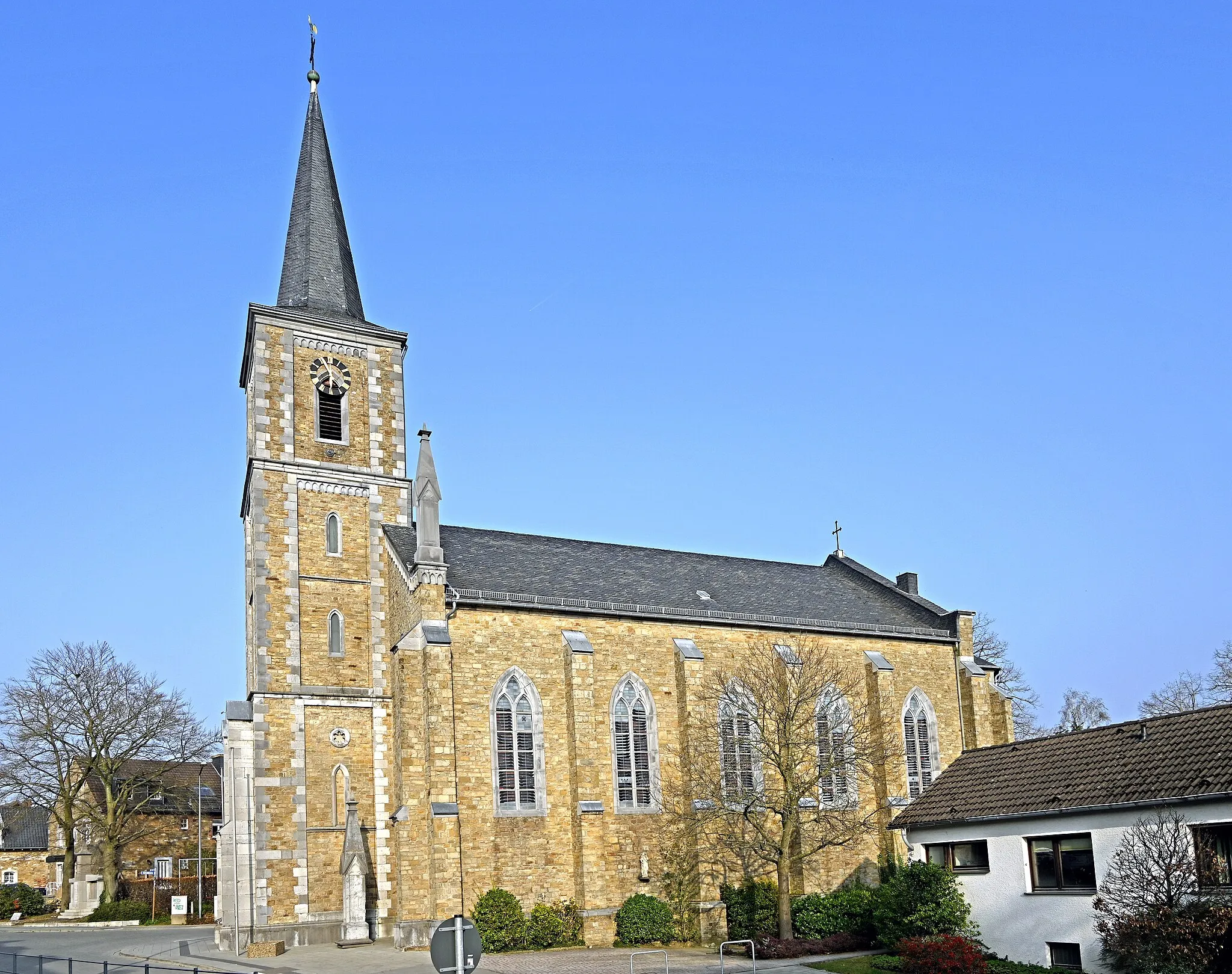 Photo showing: St. Anna (AC-Walheim) von Südwesten