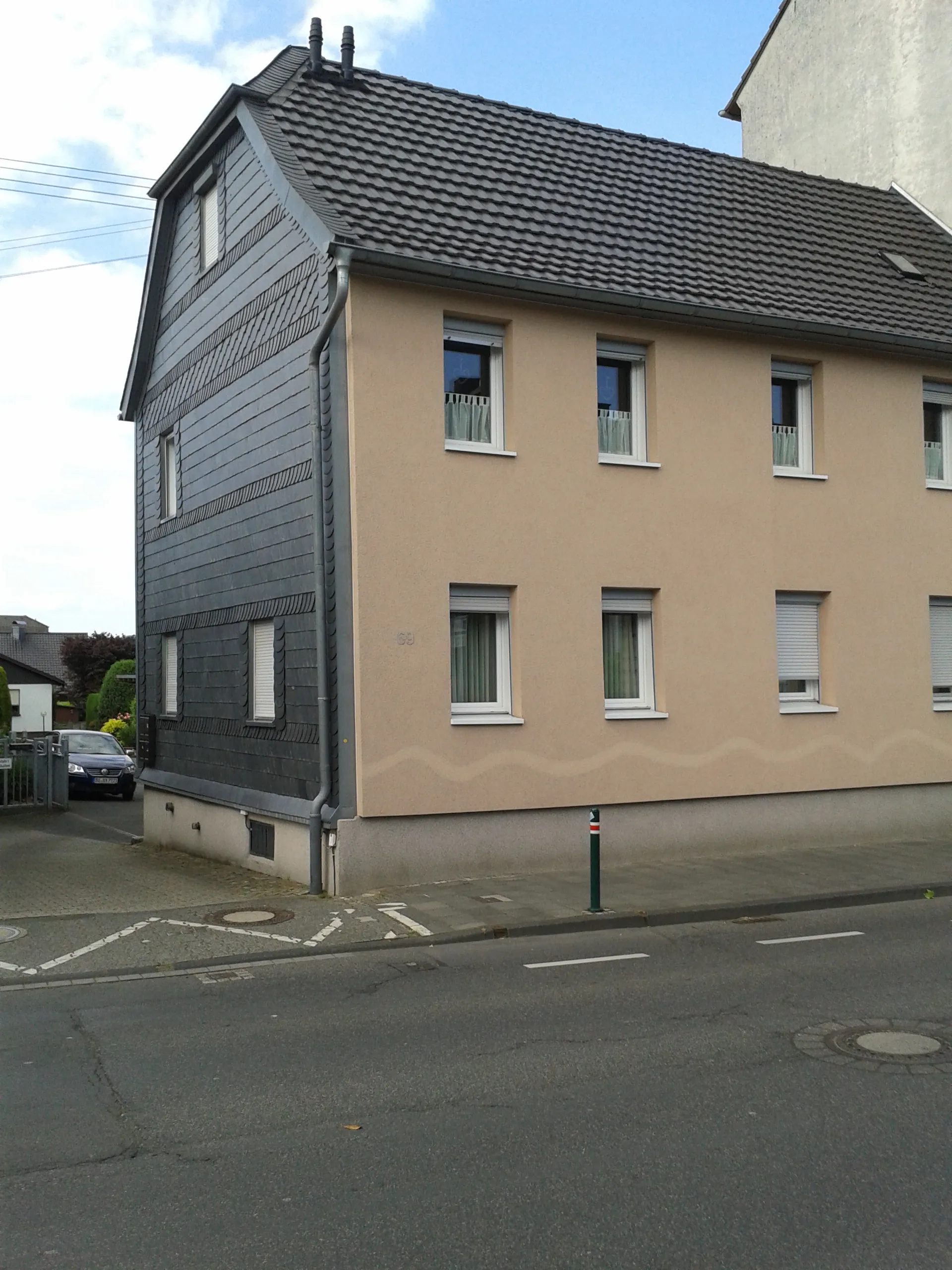 Photo showing: Stolpersteinlage Hennef Bonner Straße 69 71