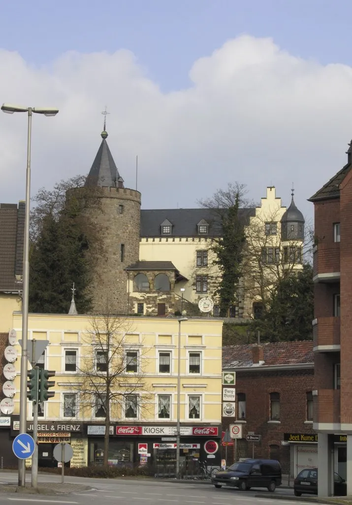 Photo showing: Fortress Burg Rode in Herzogenrath, Germany