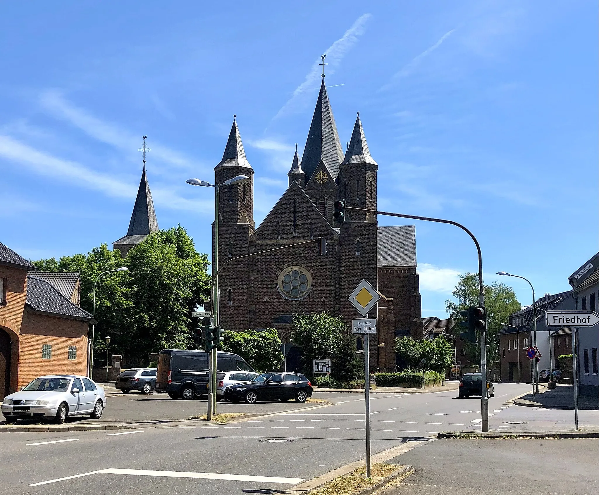 Photo showing: St. Arnold Catholic Church (Düren-Arnoldsweiler).