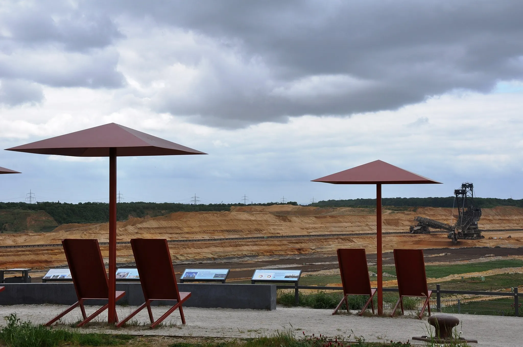 Photo showing: Aussicht von Terra Nova, Schaufelradbagger im Tagebau Hambach