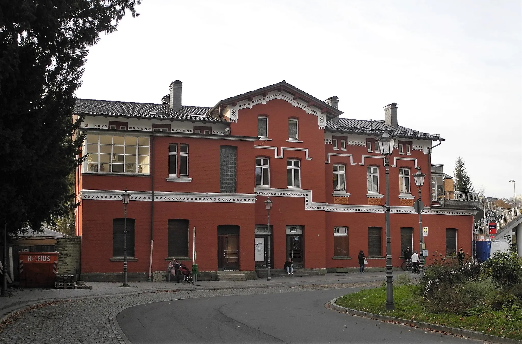 Photo showing: Velbert-Langenberg, Hauptstr. 6, Bahnhofempfangsgebäude