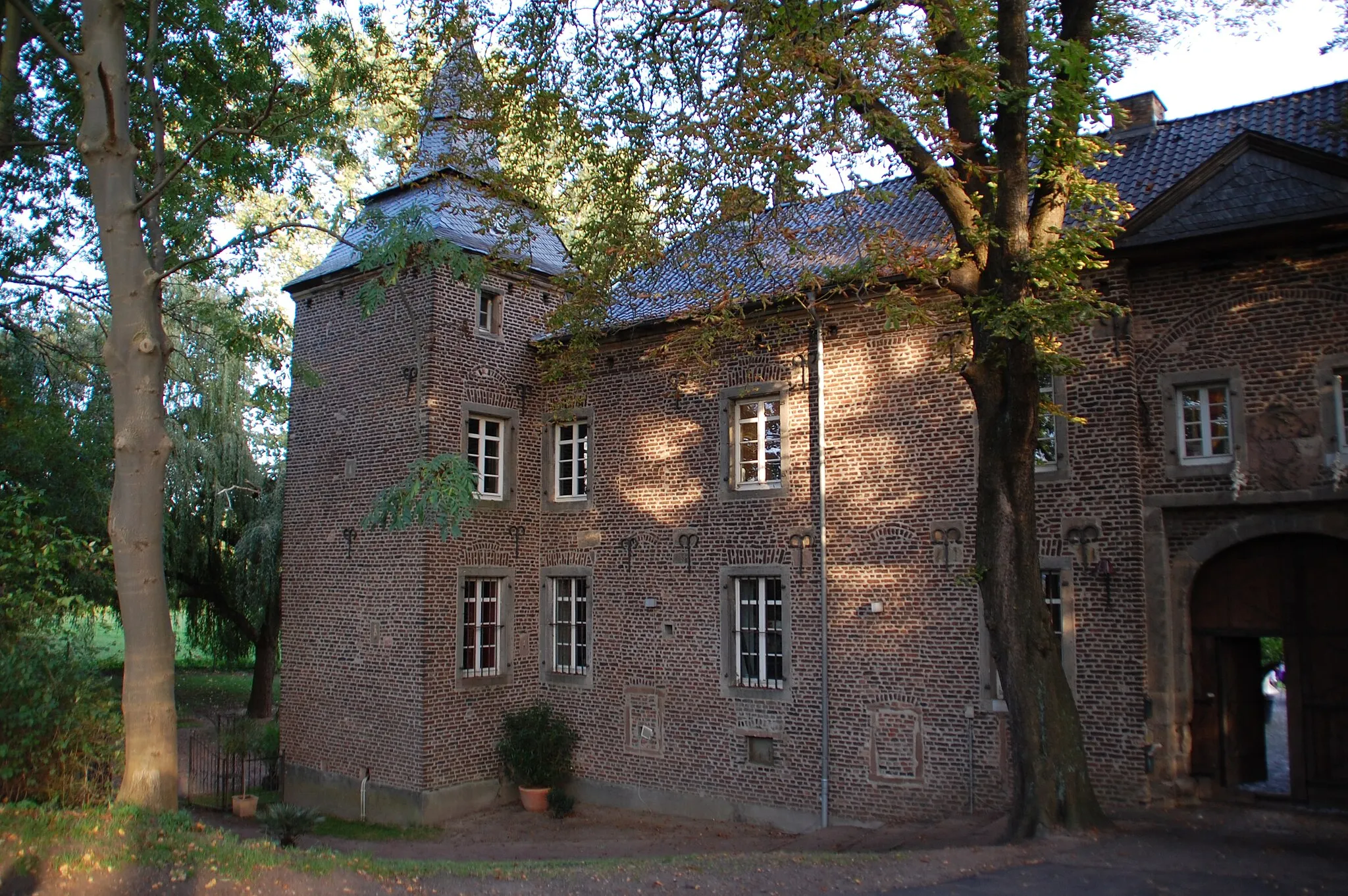 Photo showing: Kommandeursburg in Blatzheim, Kerpen