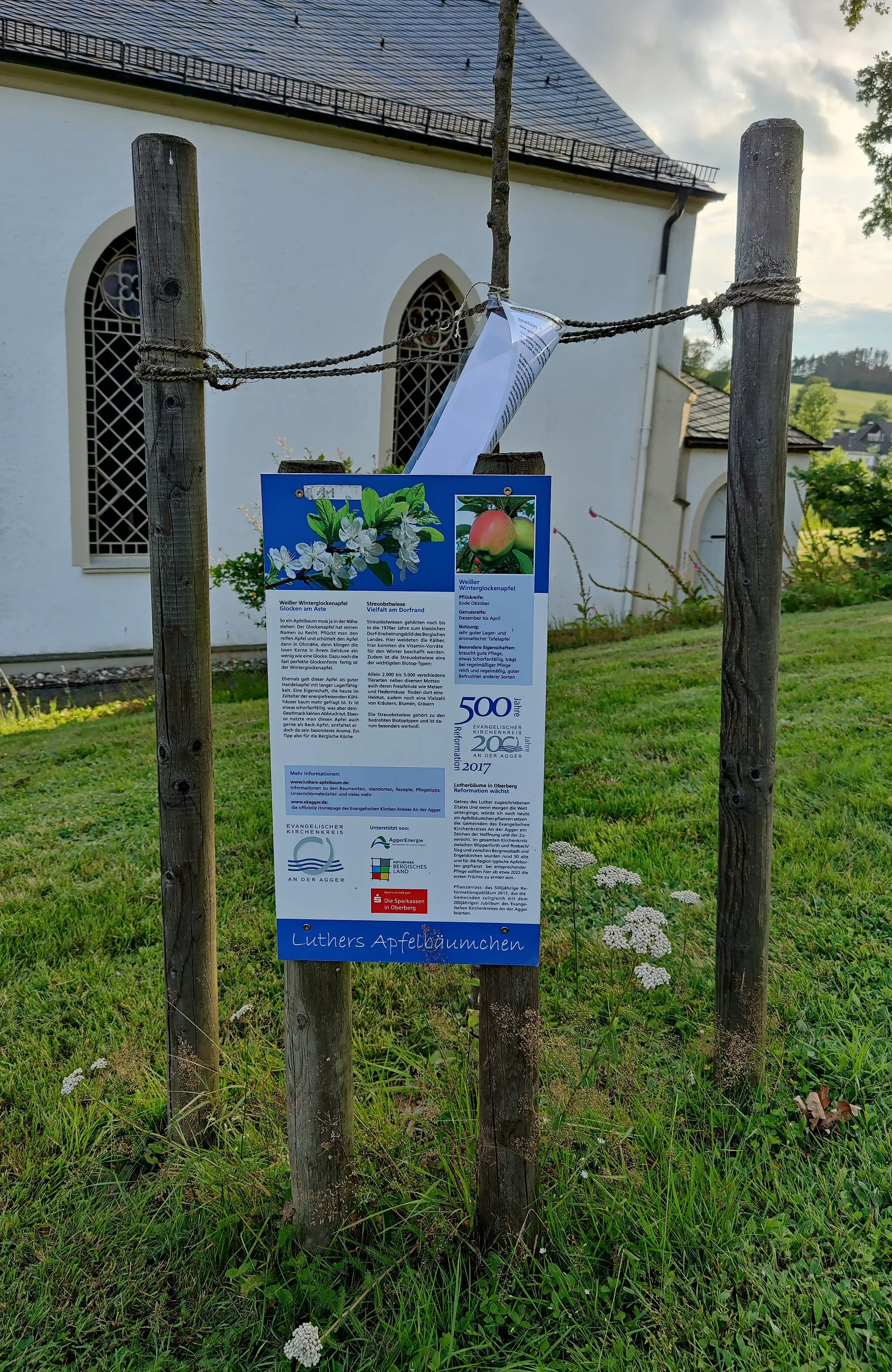 Photo showing: Evangelische Kirche Heidberg, Gemeinde Reichshof, Oberbergischer Kreis, Nordrhein-Westfalen, Deutschland