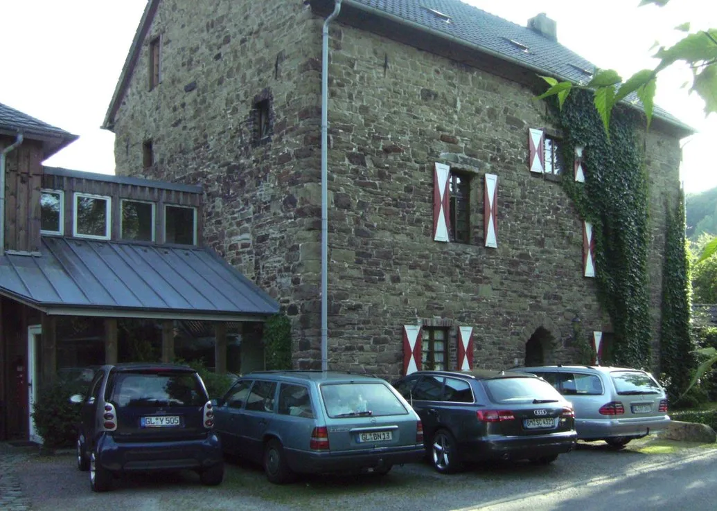 Photo showing: Burg Obersülz in Hoffnungsthal bei Köln