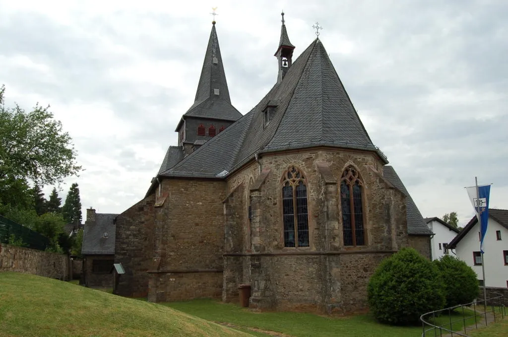 Photo showing: St. Laurentiuskirche Marmagen/Eifel.