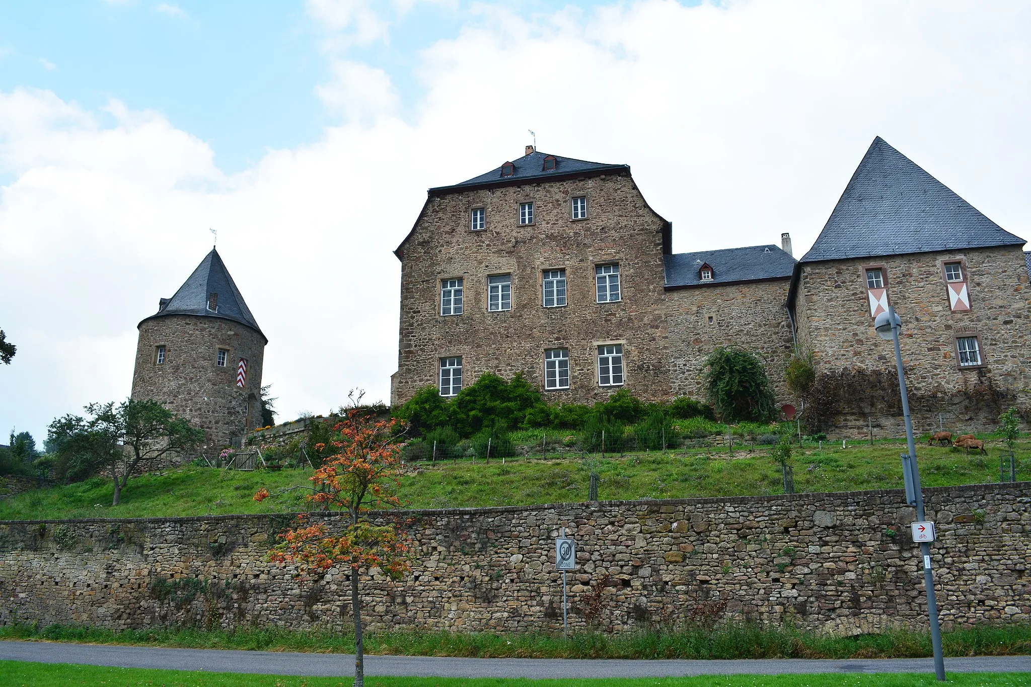 Photo showing: Burg Maubach