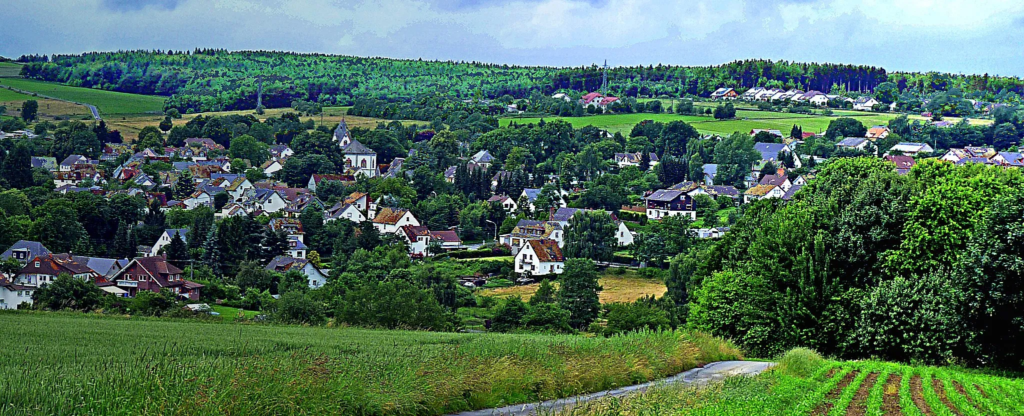 Photo showing: Urbach aus Richtung Dernbach aufgenommen