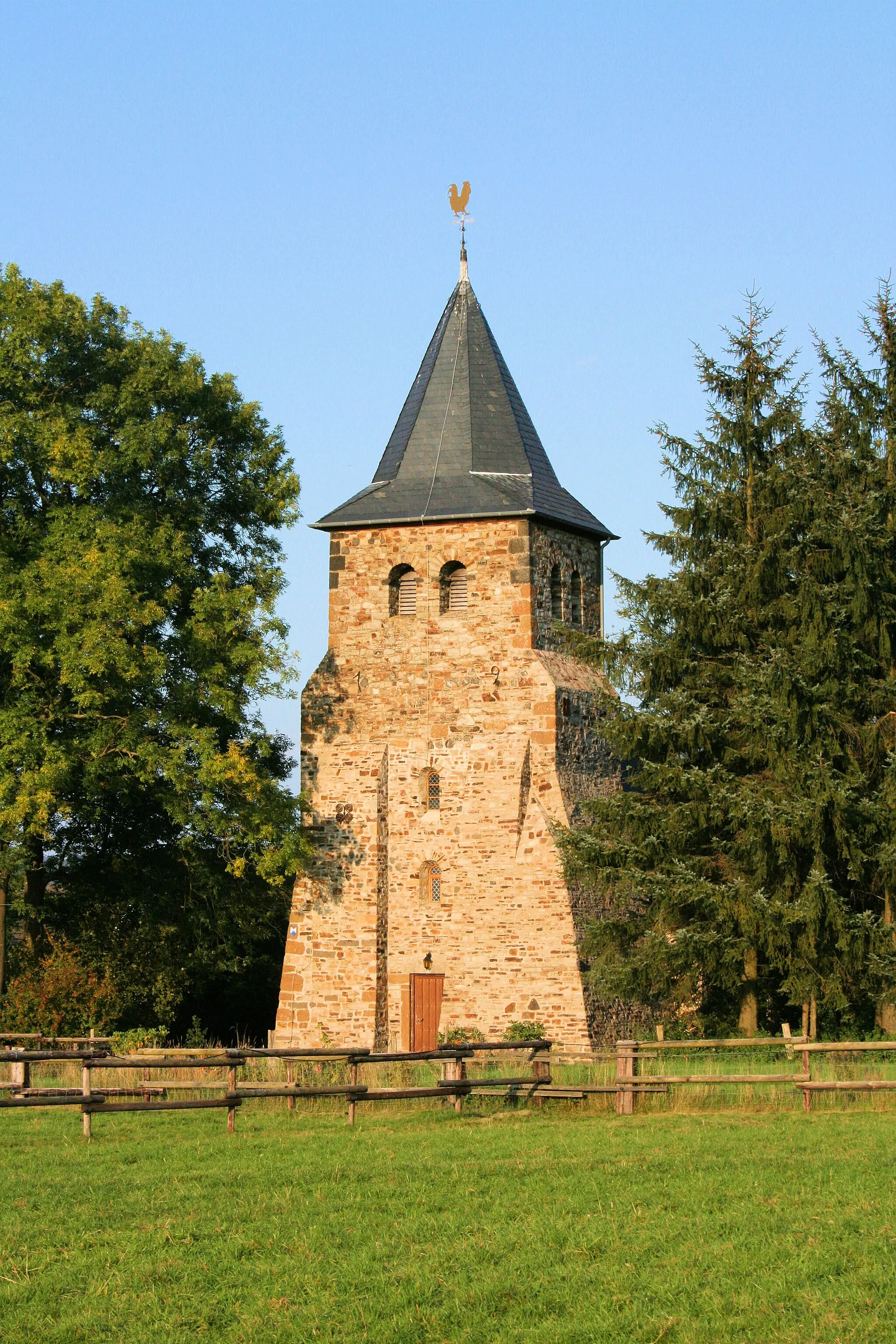 Photo showing: Evangelische Kirche Kircheib