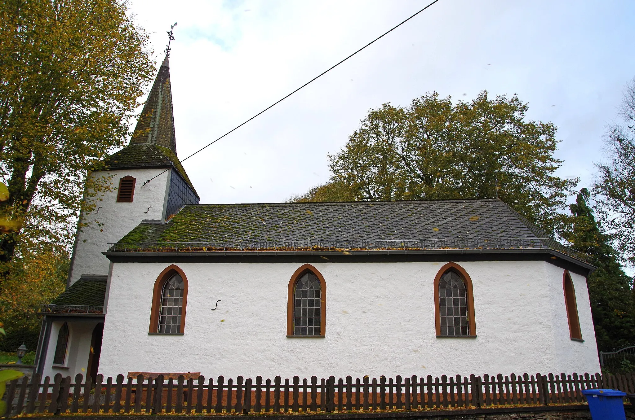 Photo showing: St. Antonius (Schnorrenberg), Südostseite