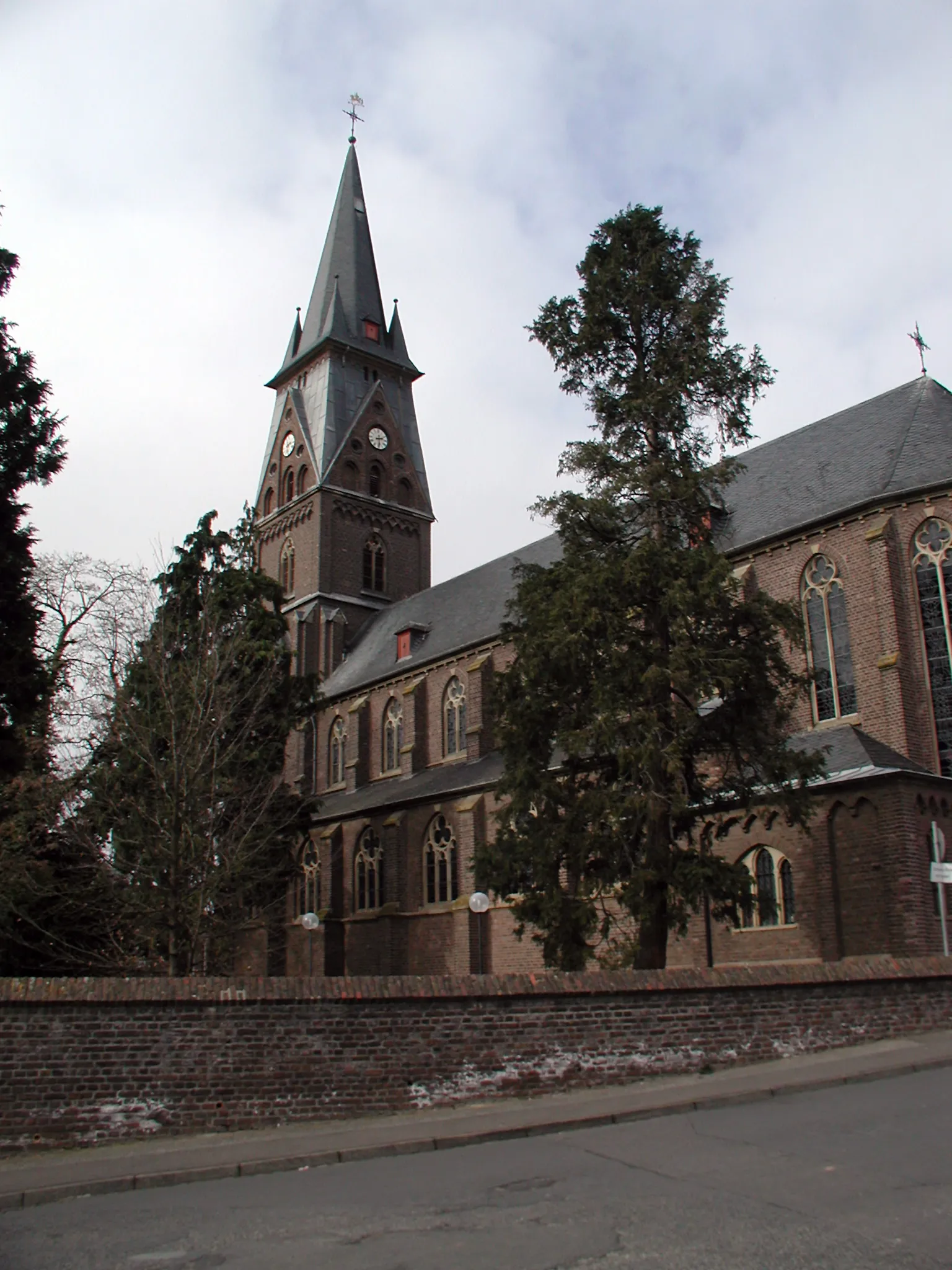 Photo showing: Friesheim, Pfarrkirche St.Martin