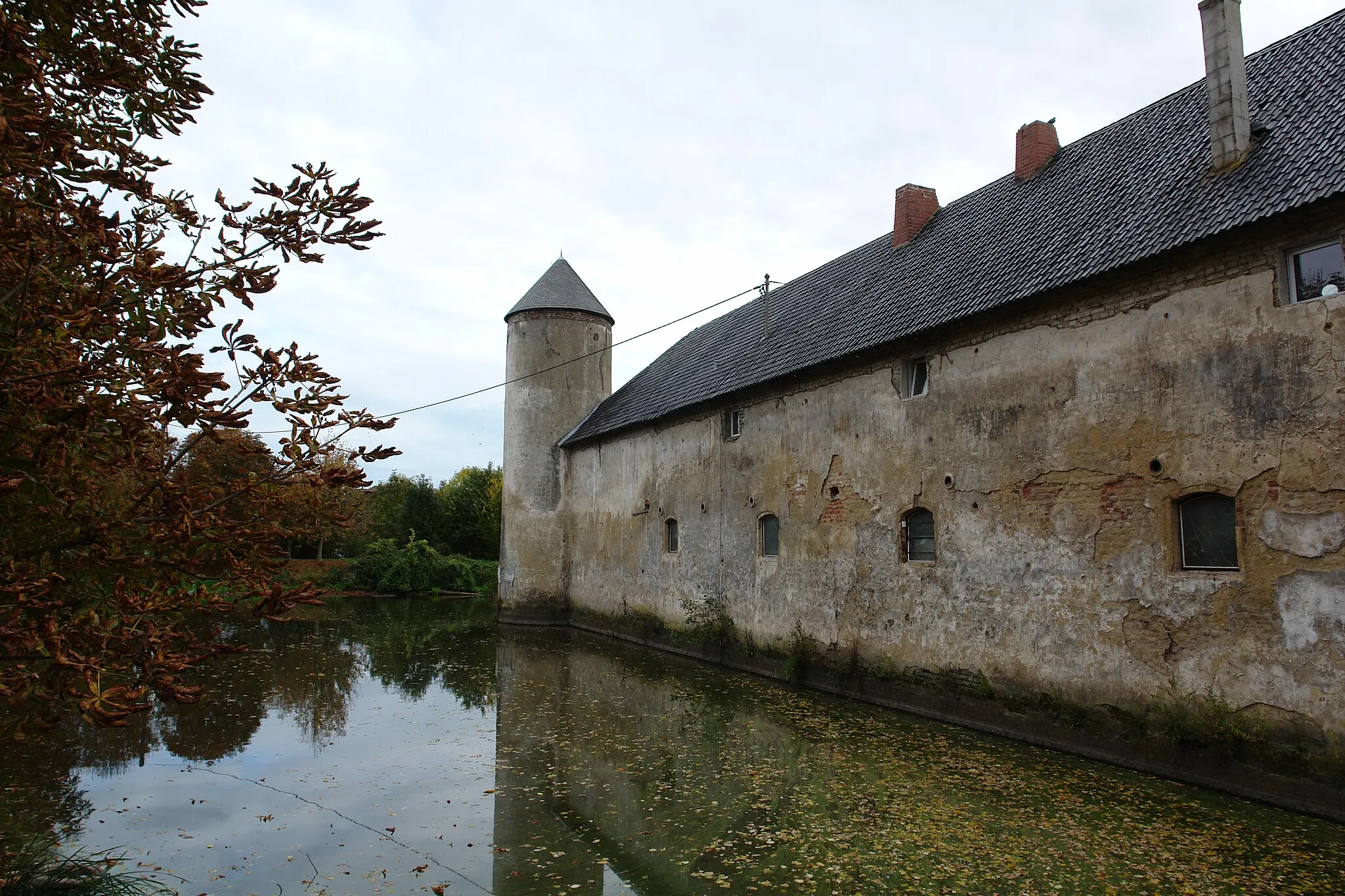 Photo showing: Weiße Burg Friesheim
