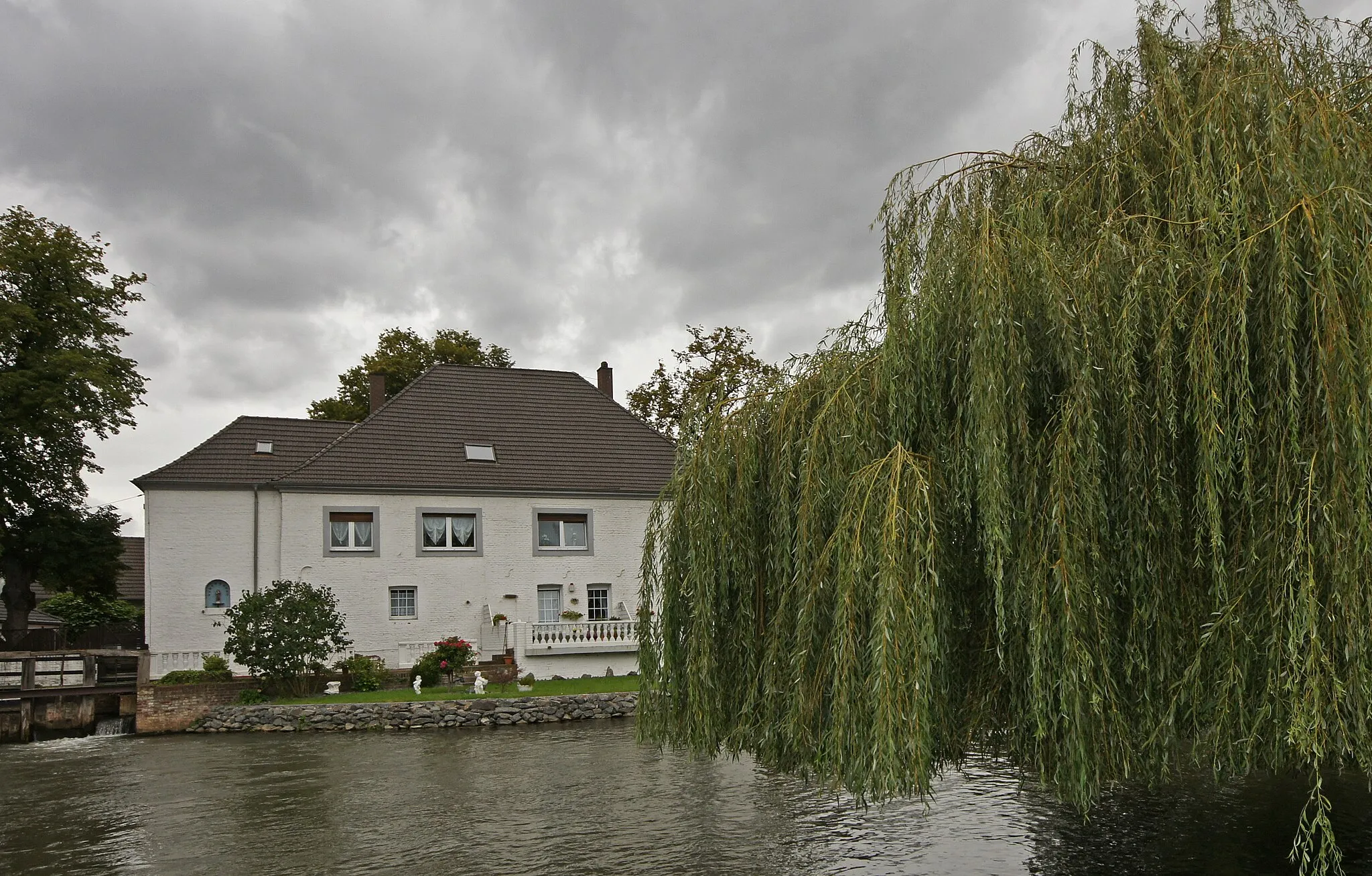 Photo showing: Zievericher Mühle, Denkmal-Nr. 57, Bergheim