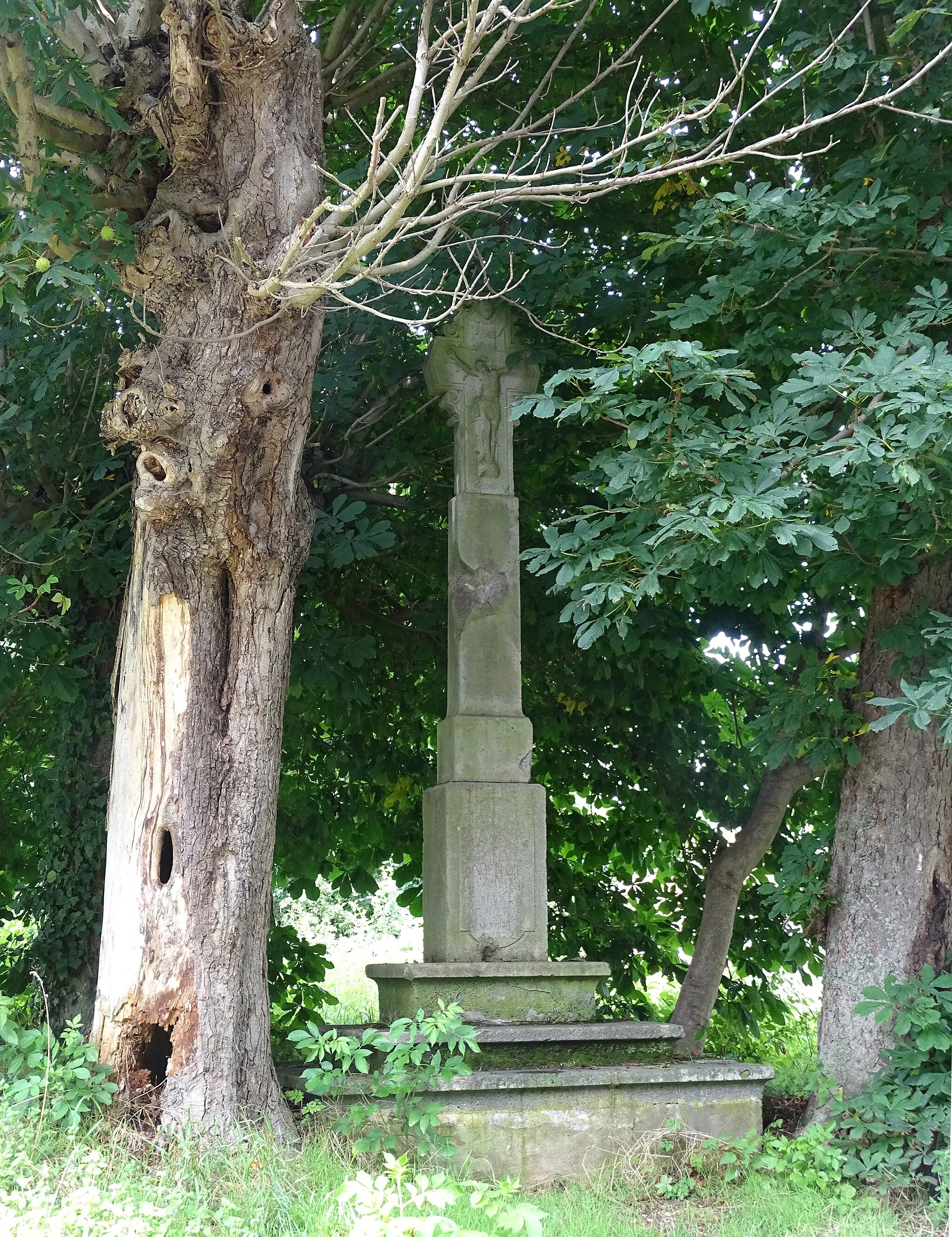 Photo showing: Wayside cross in Dünstekoven, Capellenstraße