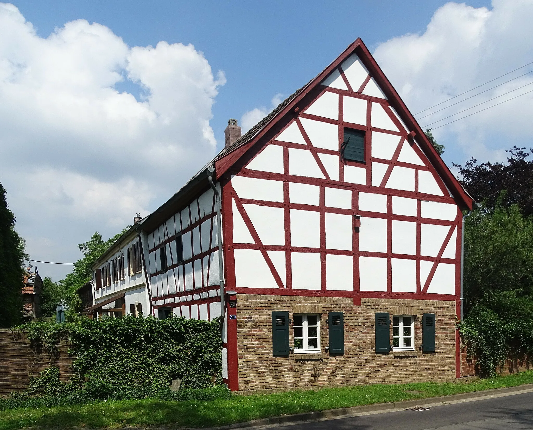 Photo showing: Half-timbered farmstead in Schwarzmaar, Vernicher Straße 16