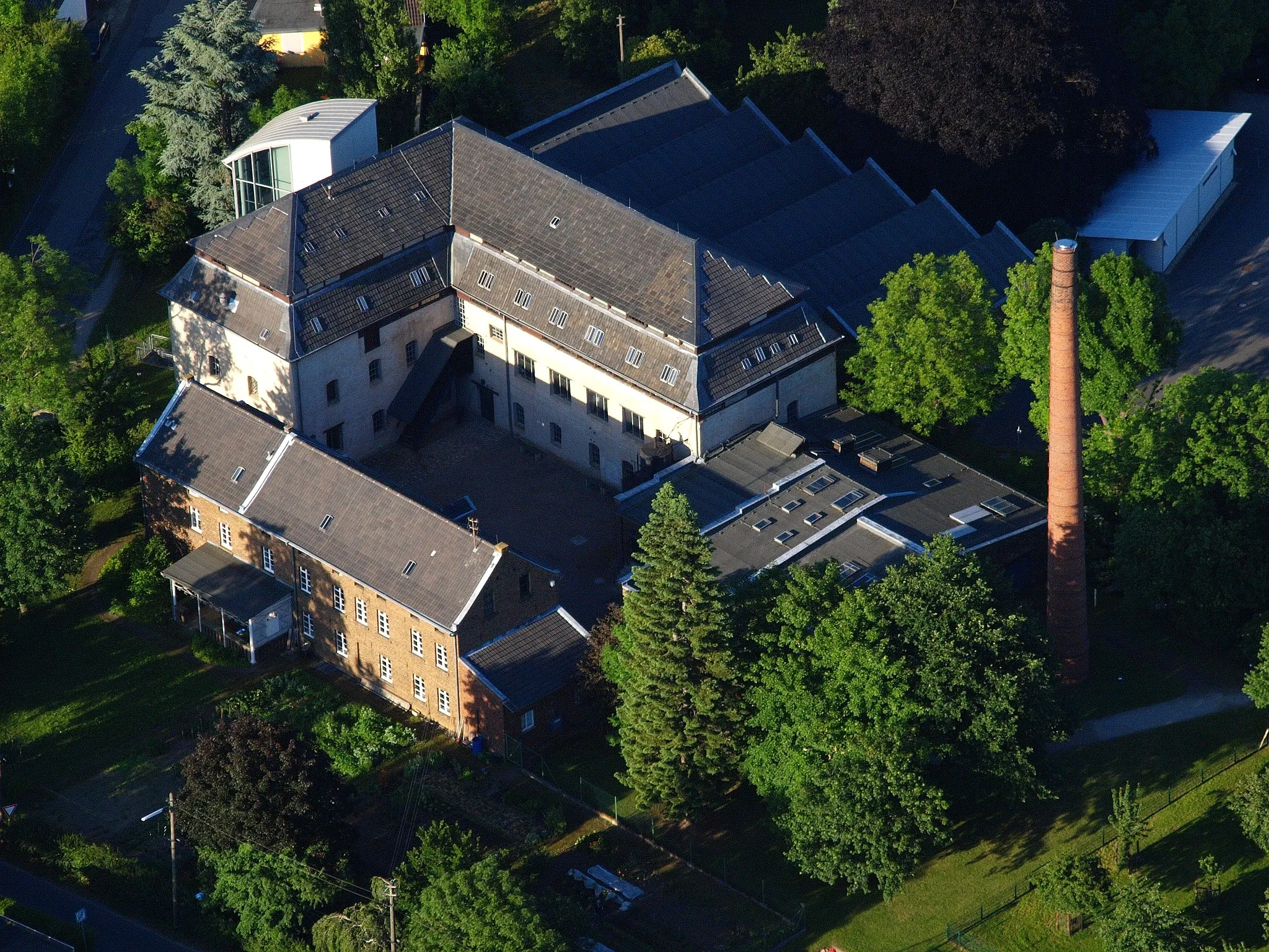 Photo showing: Tuchfabrik Müller, Kuchenheim