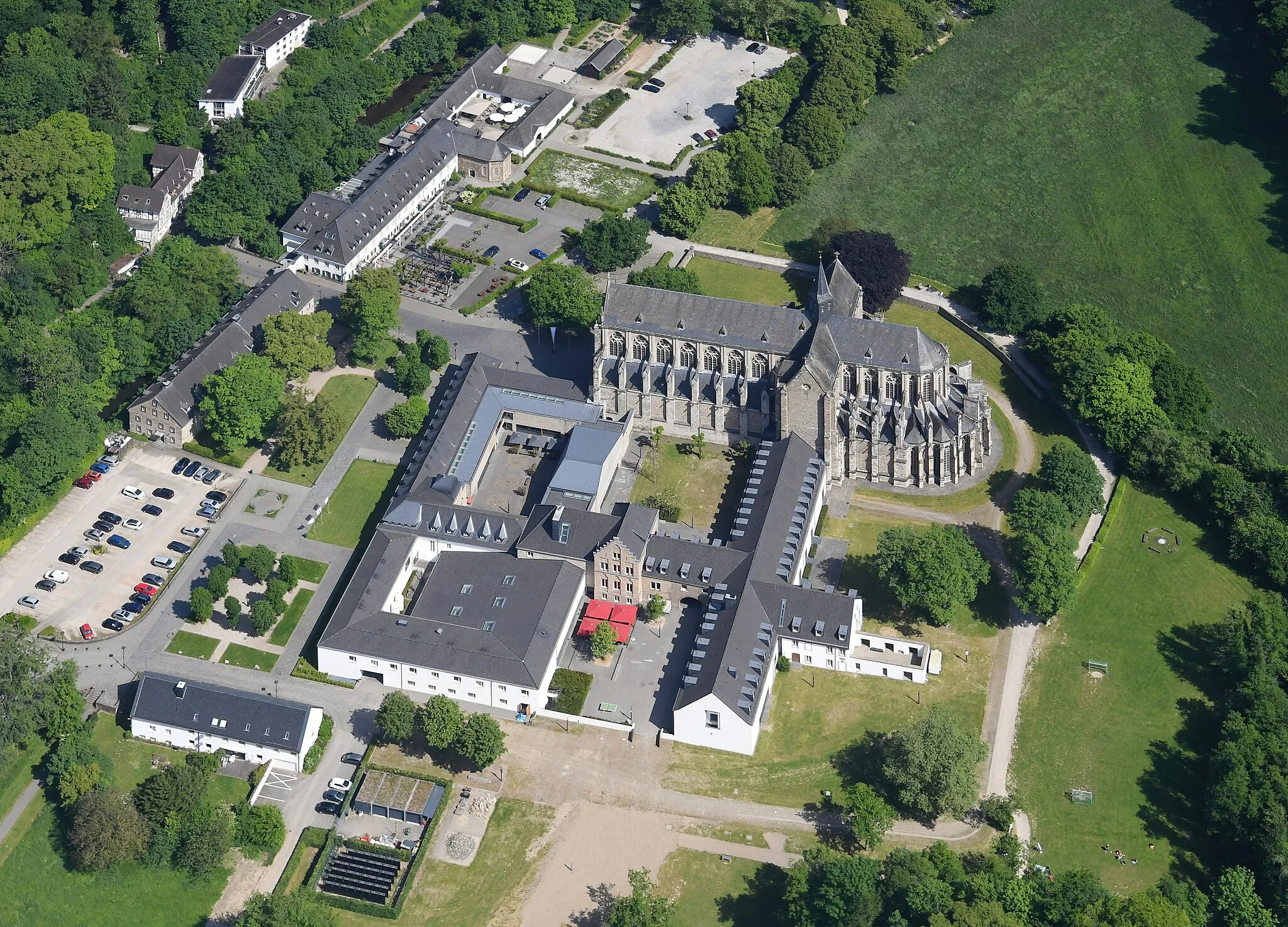 Photo showing: Aerial image of Altenberger Dom (view from the south)