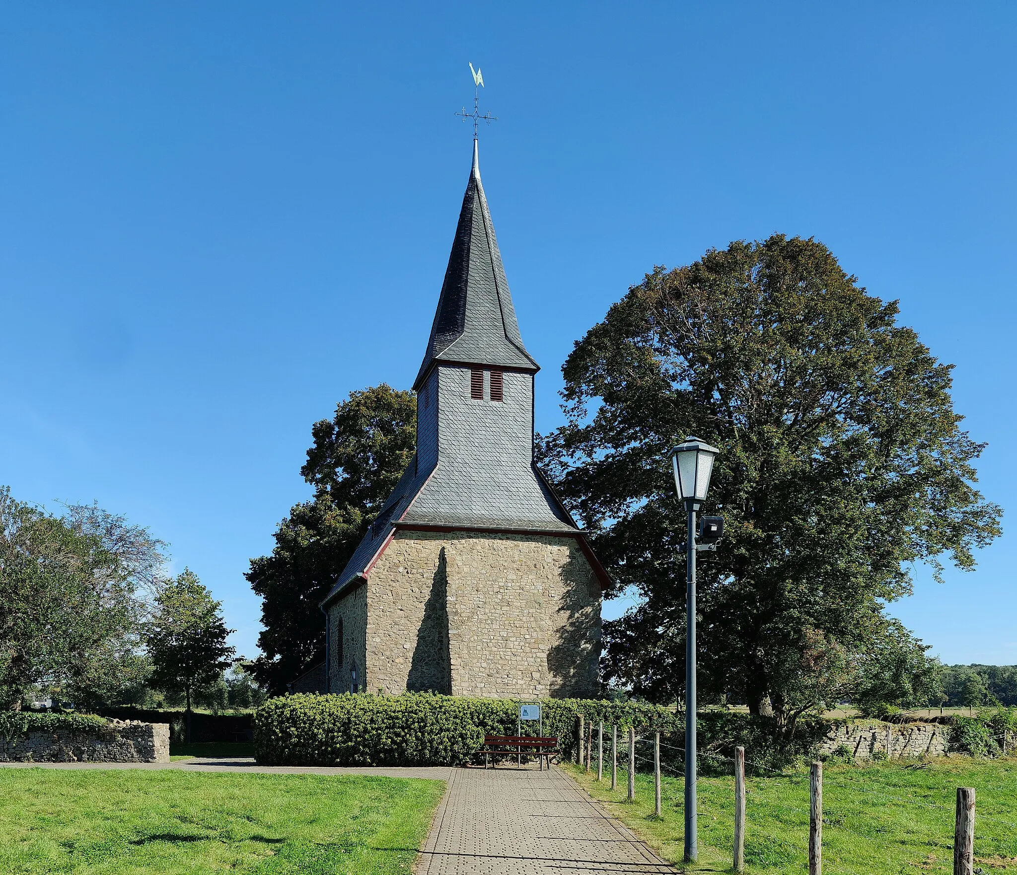 Photo showing: Nikolauskapelle Geich, Gemeinde Langerwehe, Kreis Düren, Nordrhein-Westfalen, Deutschland