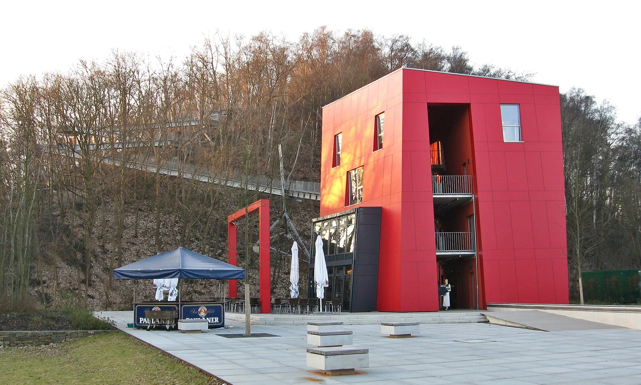 Photo showing: Bistro und Aufgang zur Halde des Carl Alexander Park in Baesweiler