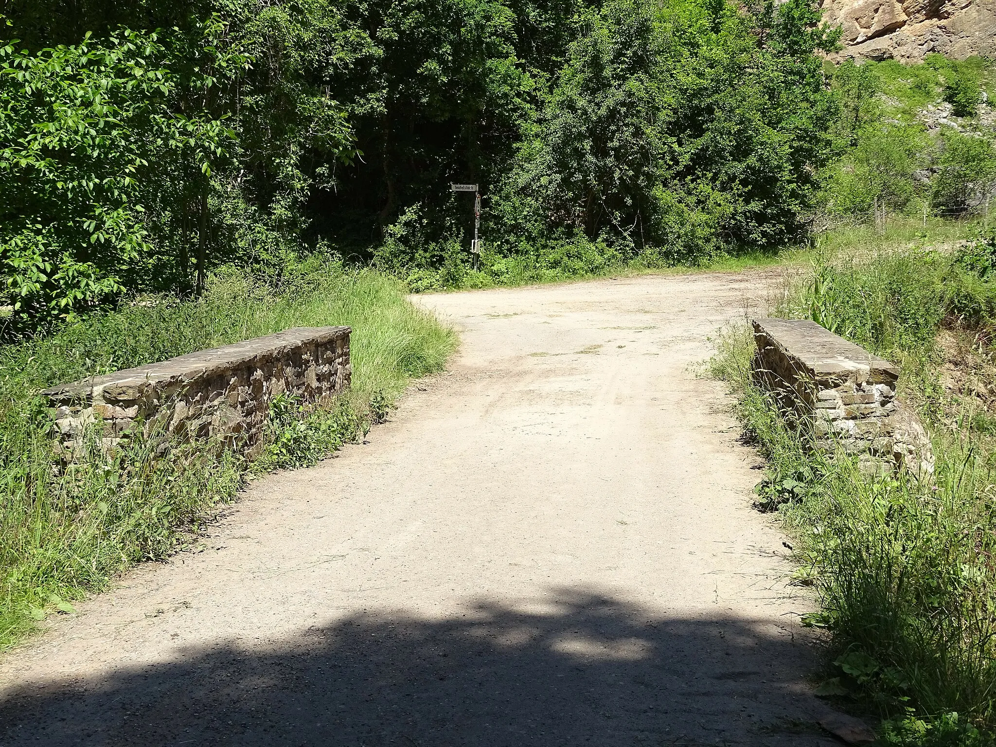 Photo showing: Bridge crossing over the Eschweiler Bach at Teufelsloch.