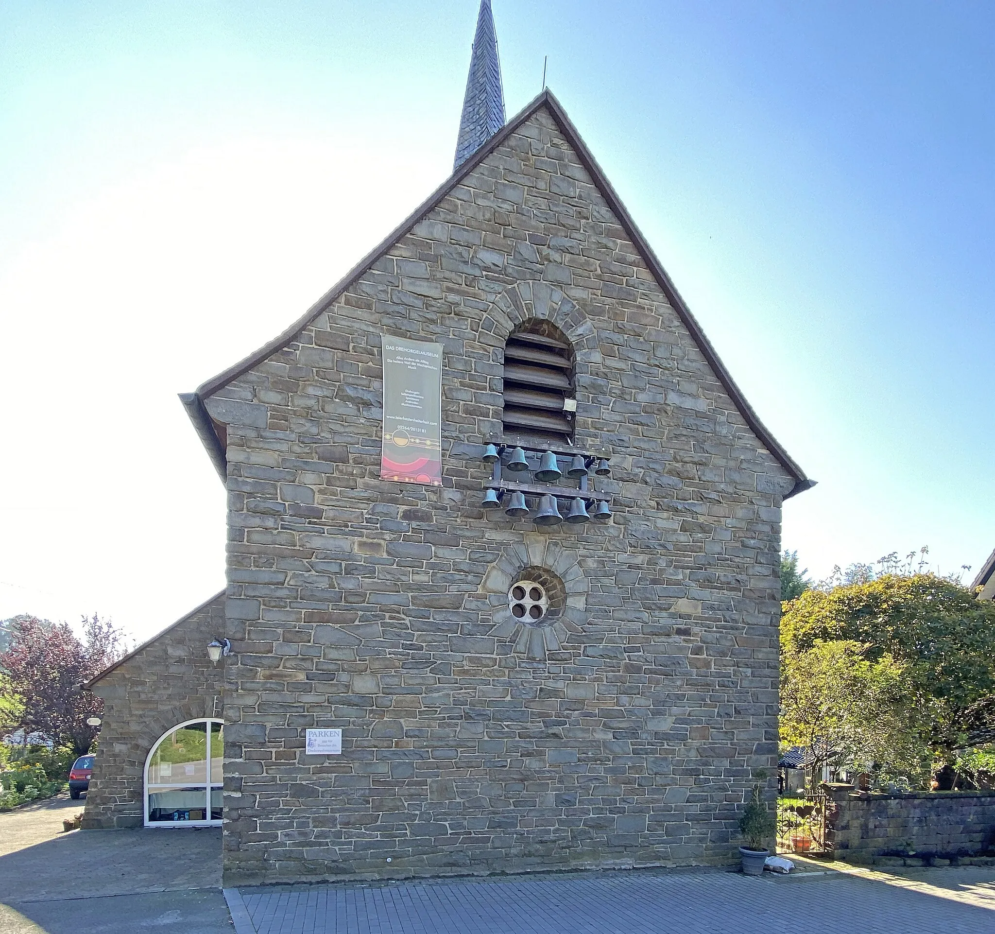 Photo showing: Bergisches Drehorgelmuseum - Kapellenweg 4 - Kempershöhe (Marienheide)