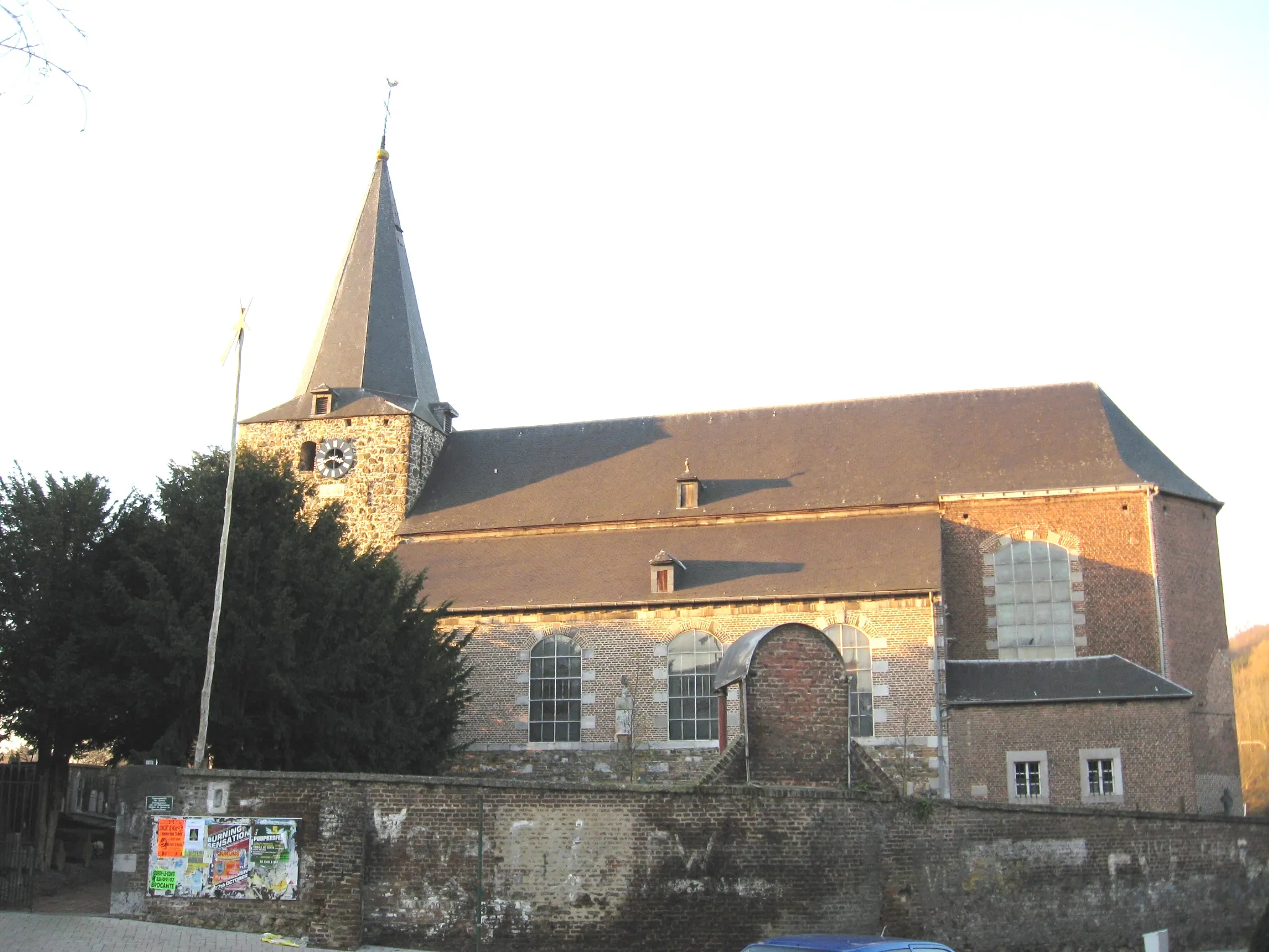 Photo showing: Church of Saint Martin in Sint-Martens-Voeren, Voeren, Limburg, Belgium