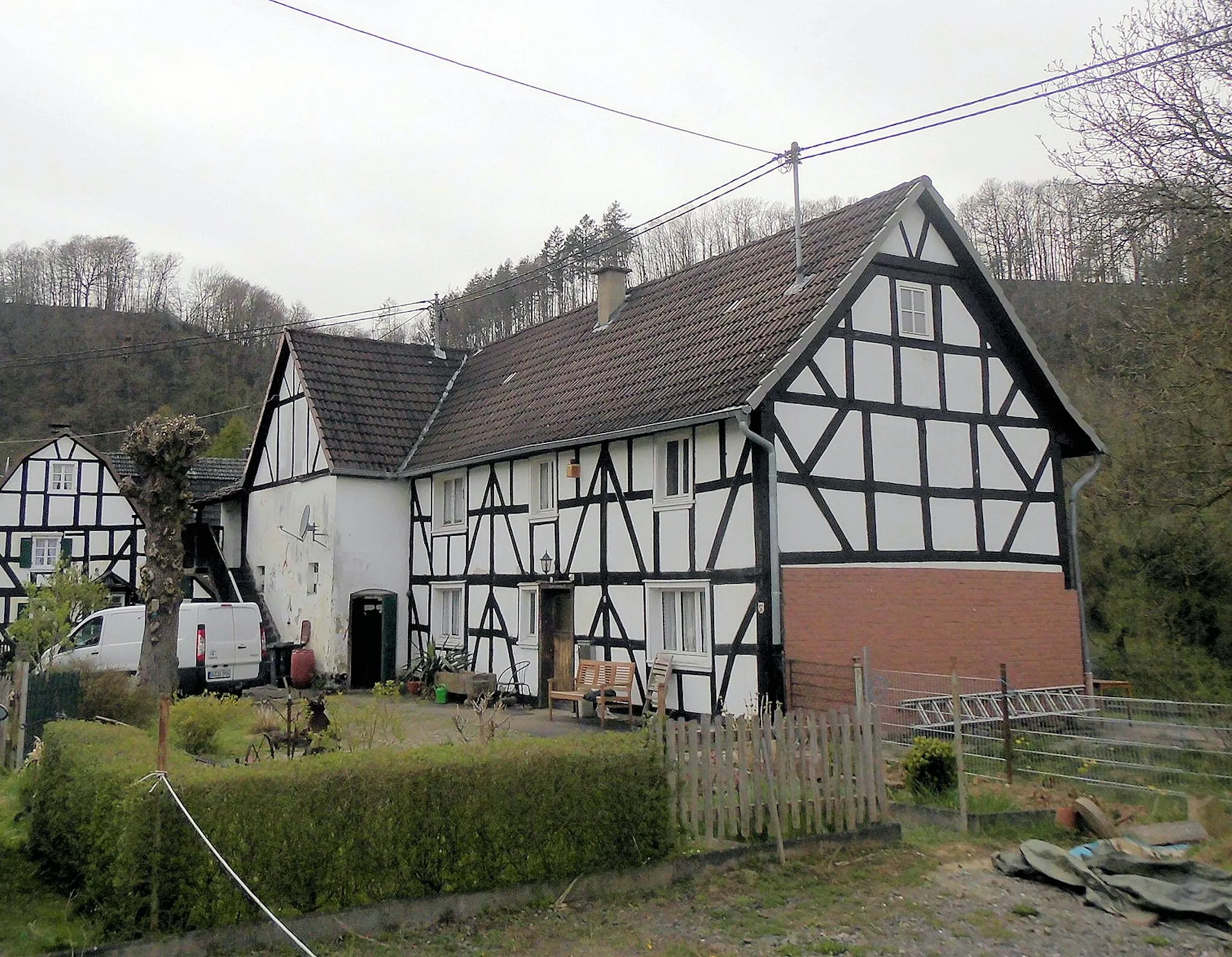Photo showing: Denkmalgeschütztes Fachwerkhaus in Herchen, In Übersehn 15